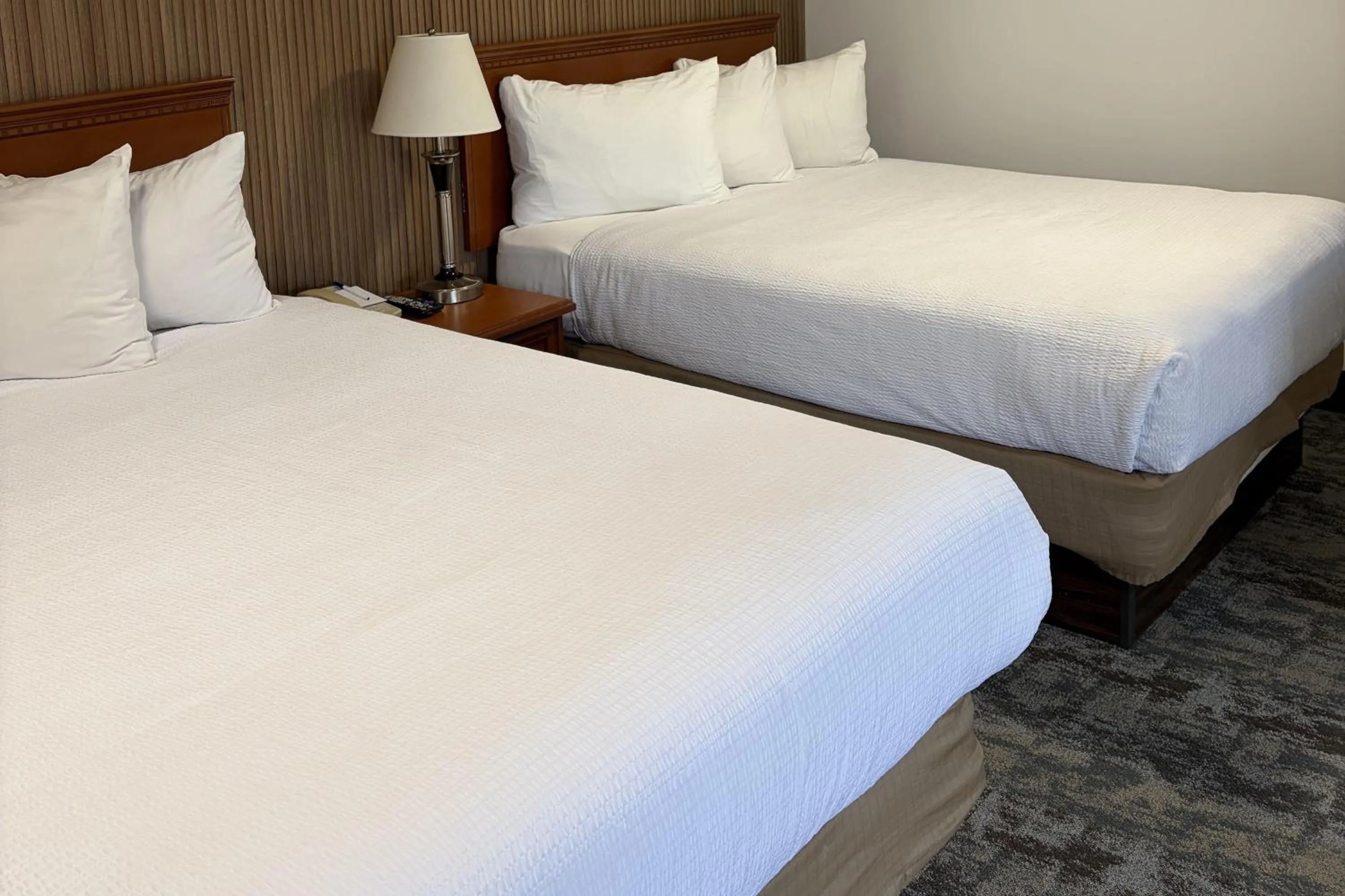 Photo of the whole room, Bed in Travelodge by Wyndham Langley