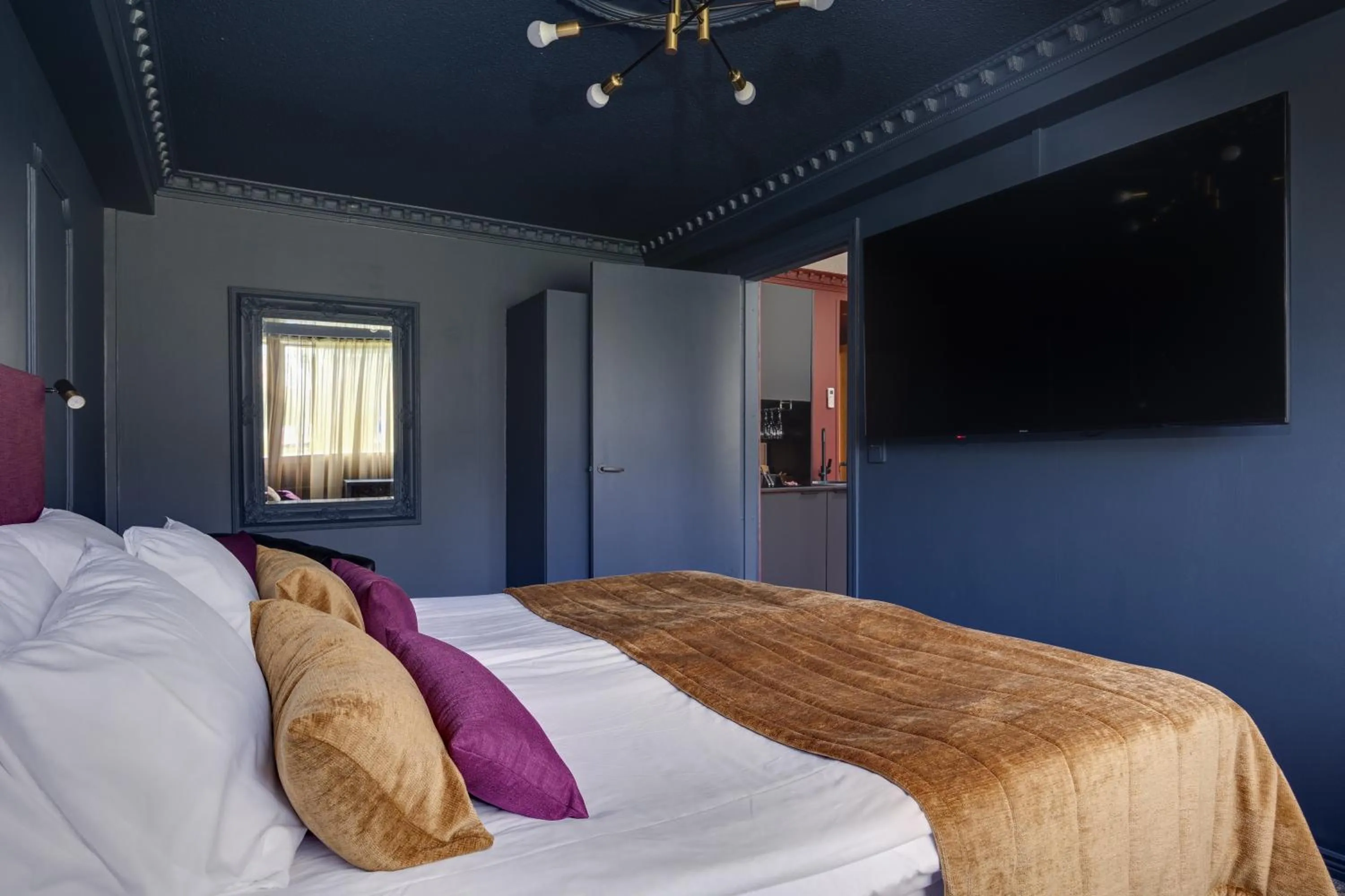 Bed in Hotel Käenpesä