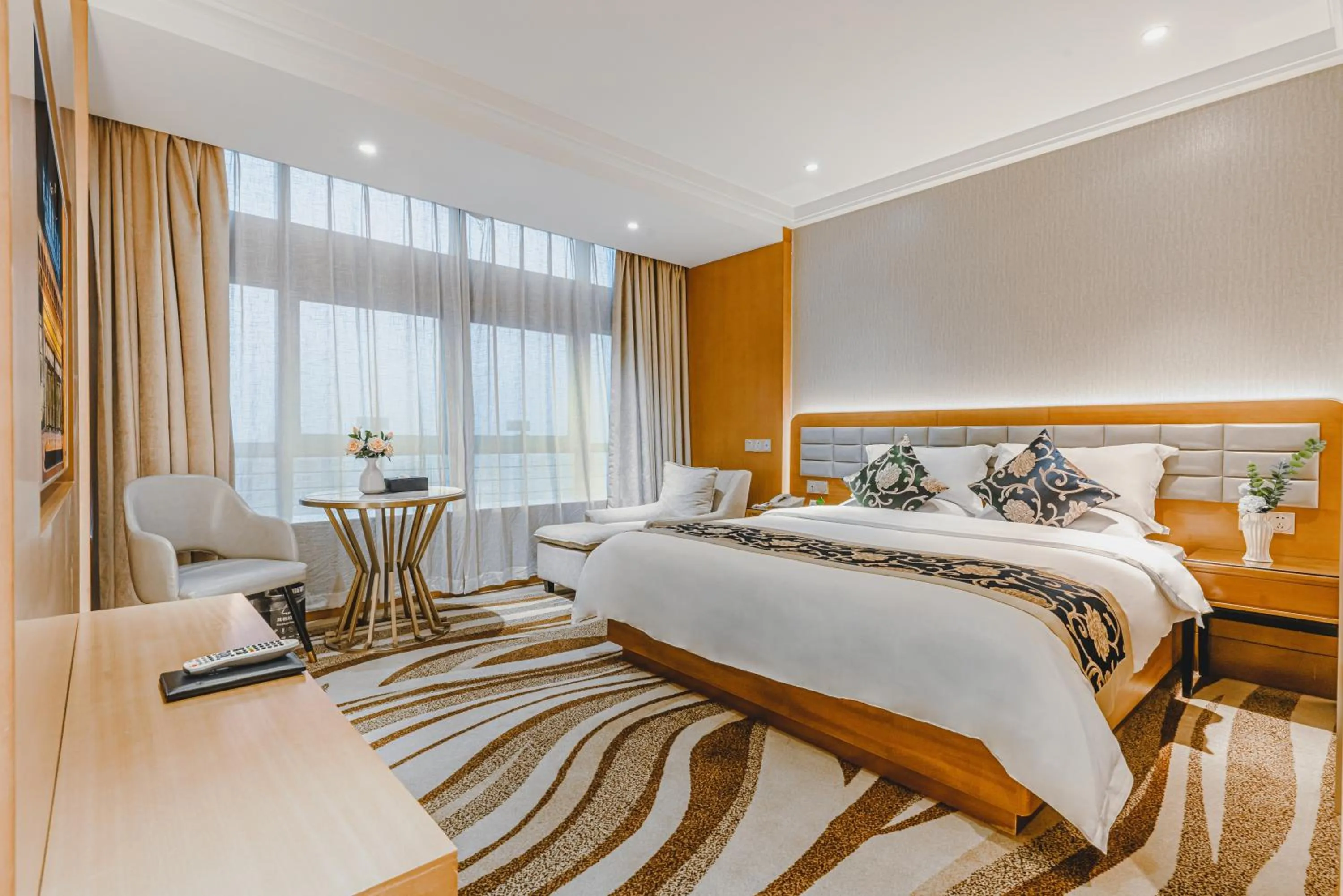 Bed in Wenzhou Hangbin International Hotel