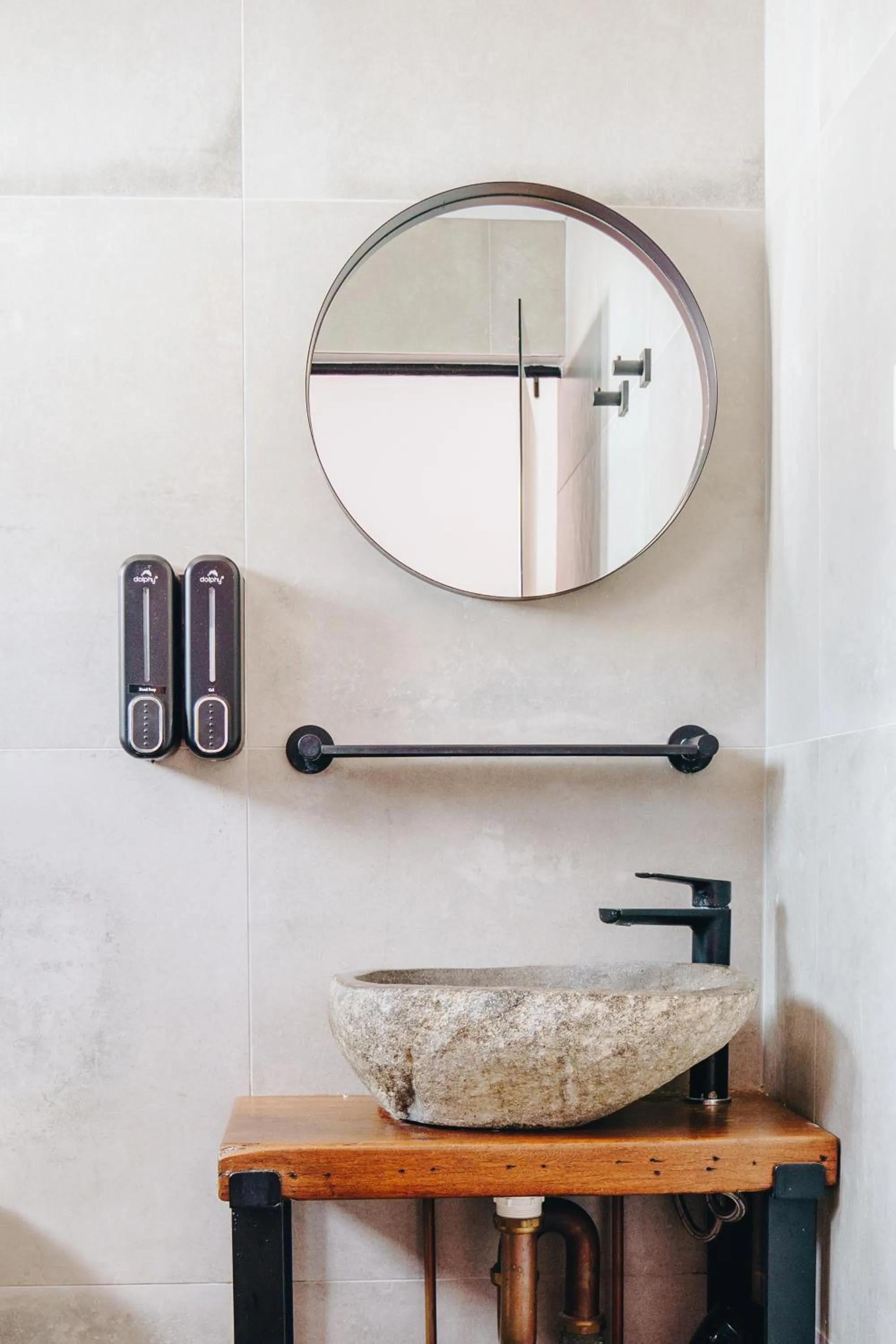 Bathroom in The Pink Hotel Coolangatta