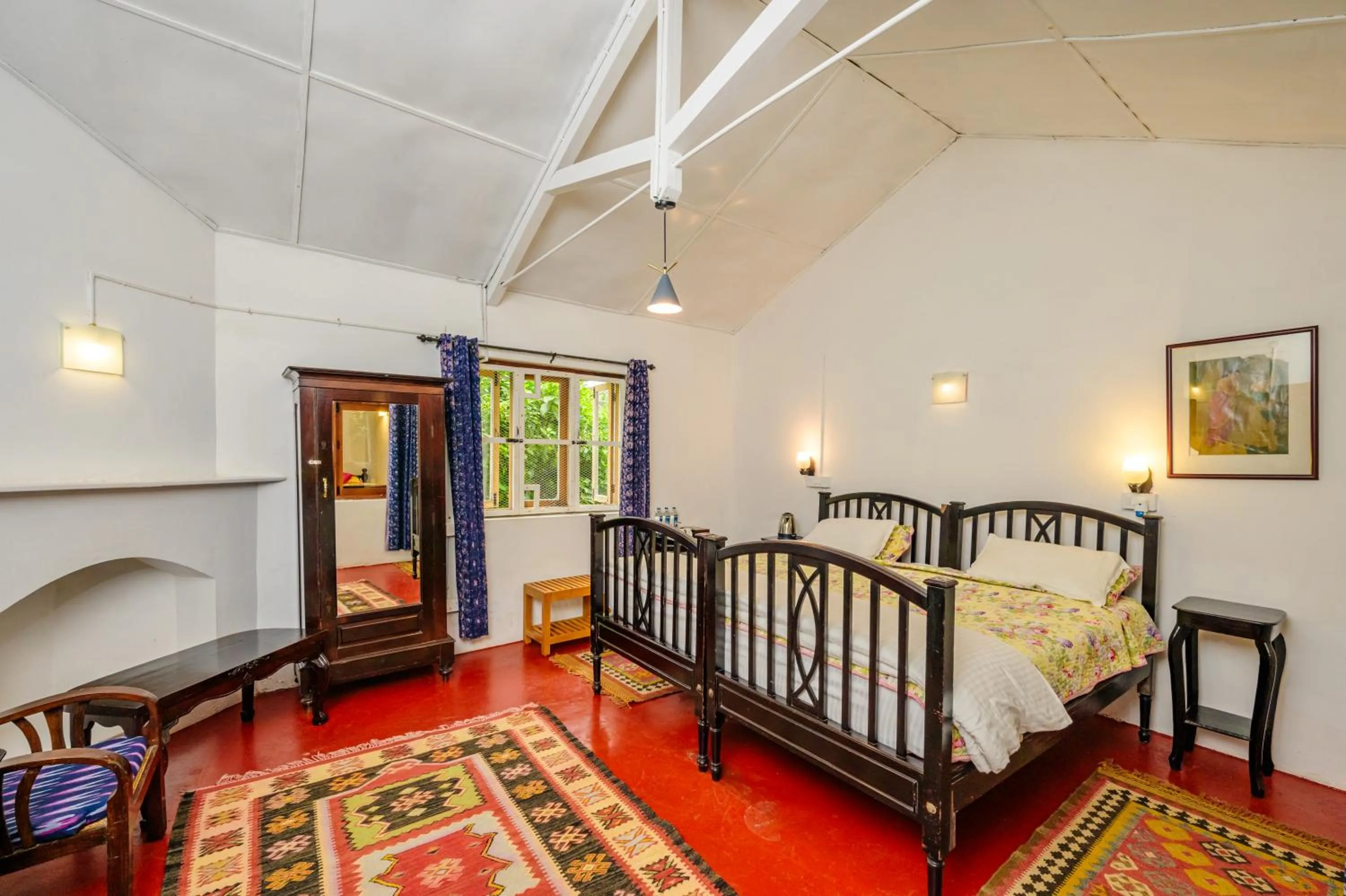 Photo of the whole room, Bed in Neemrana's Wallwood Garden