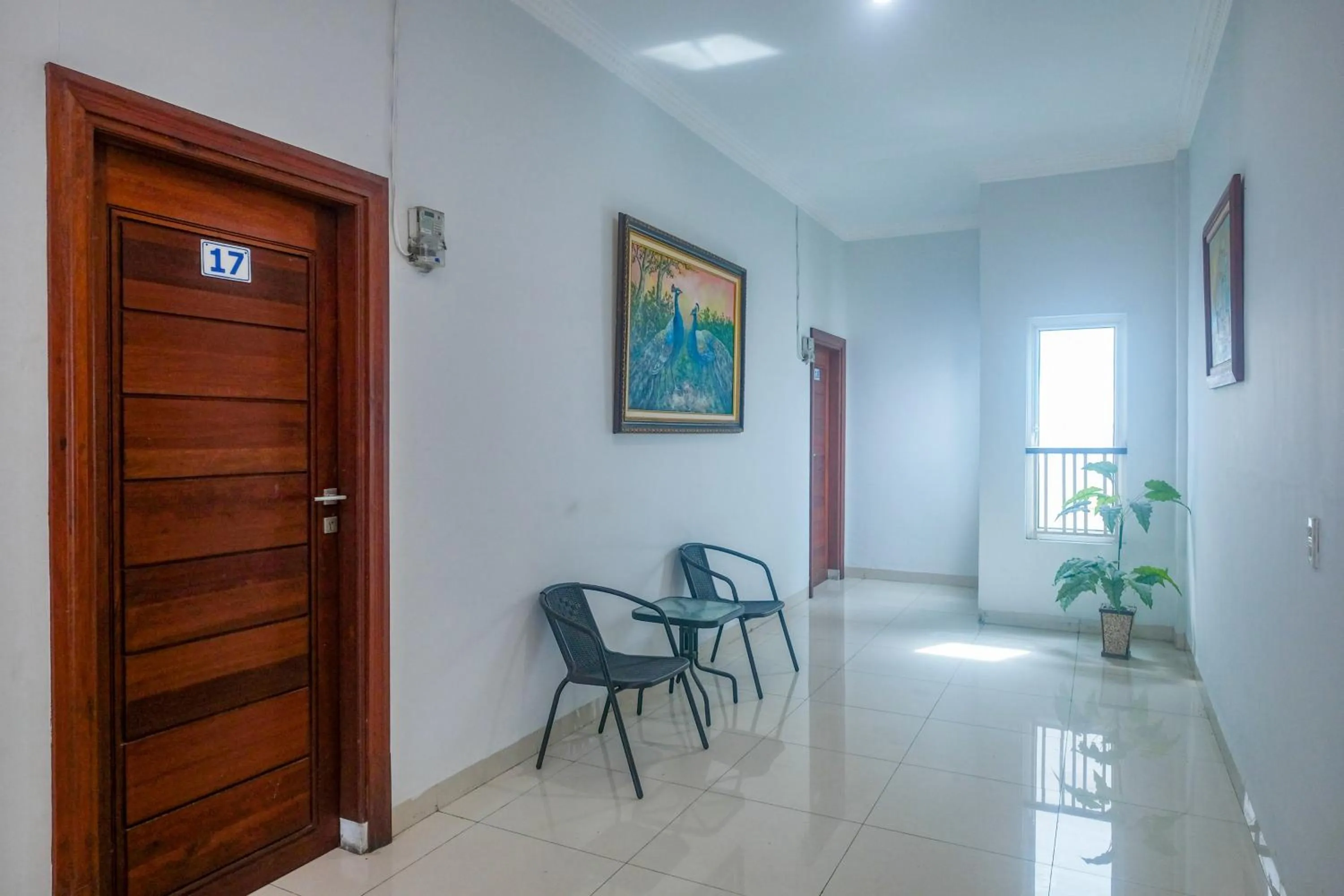 RedDoorz near Hermes Place Polonia Medan