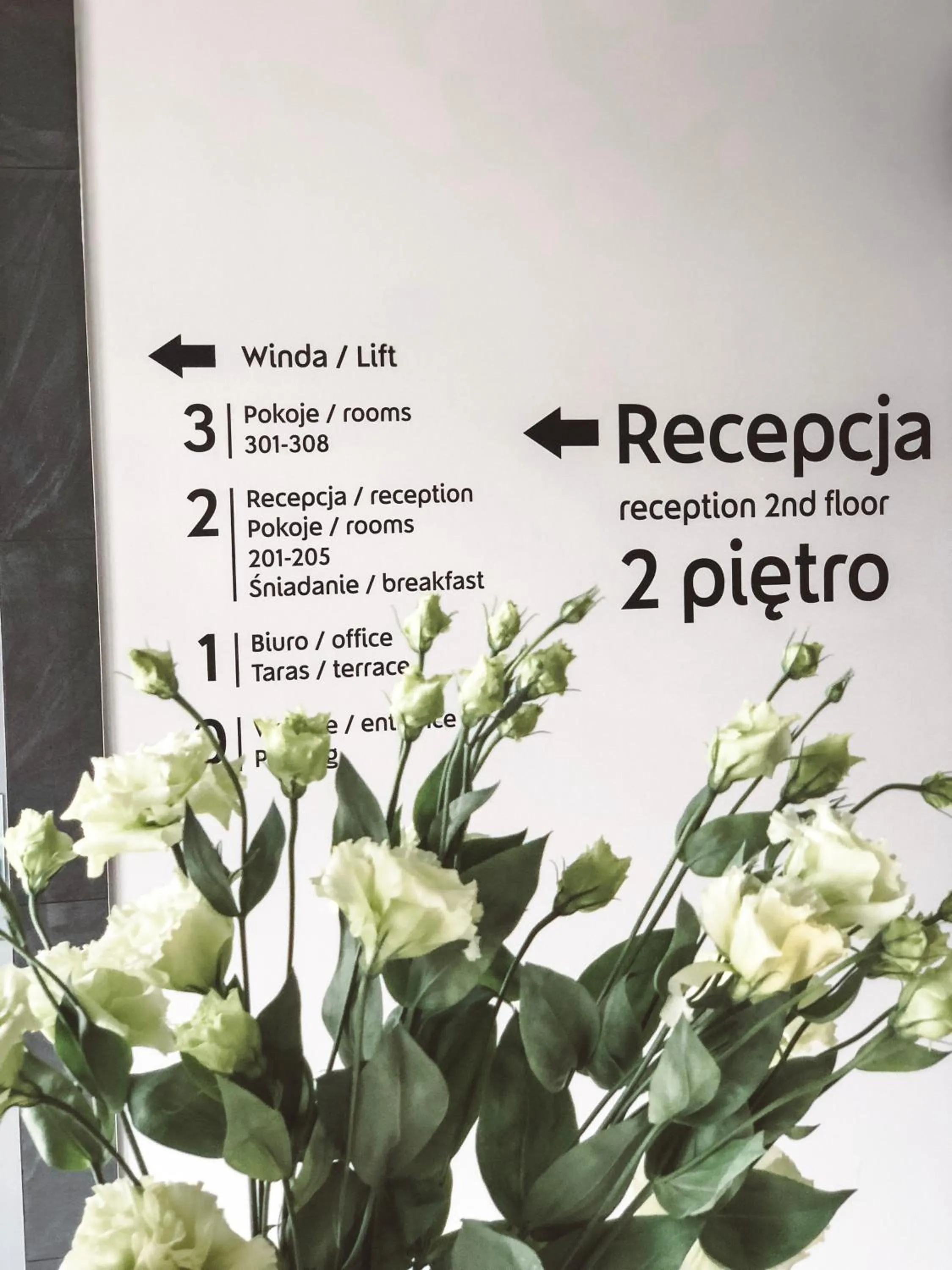 Property logo or sign in poznańska19