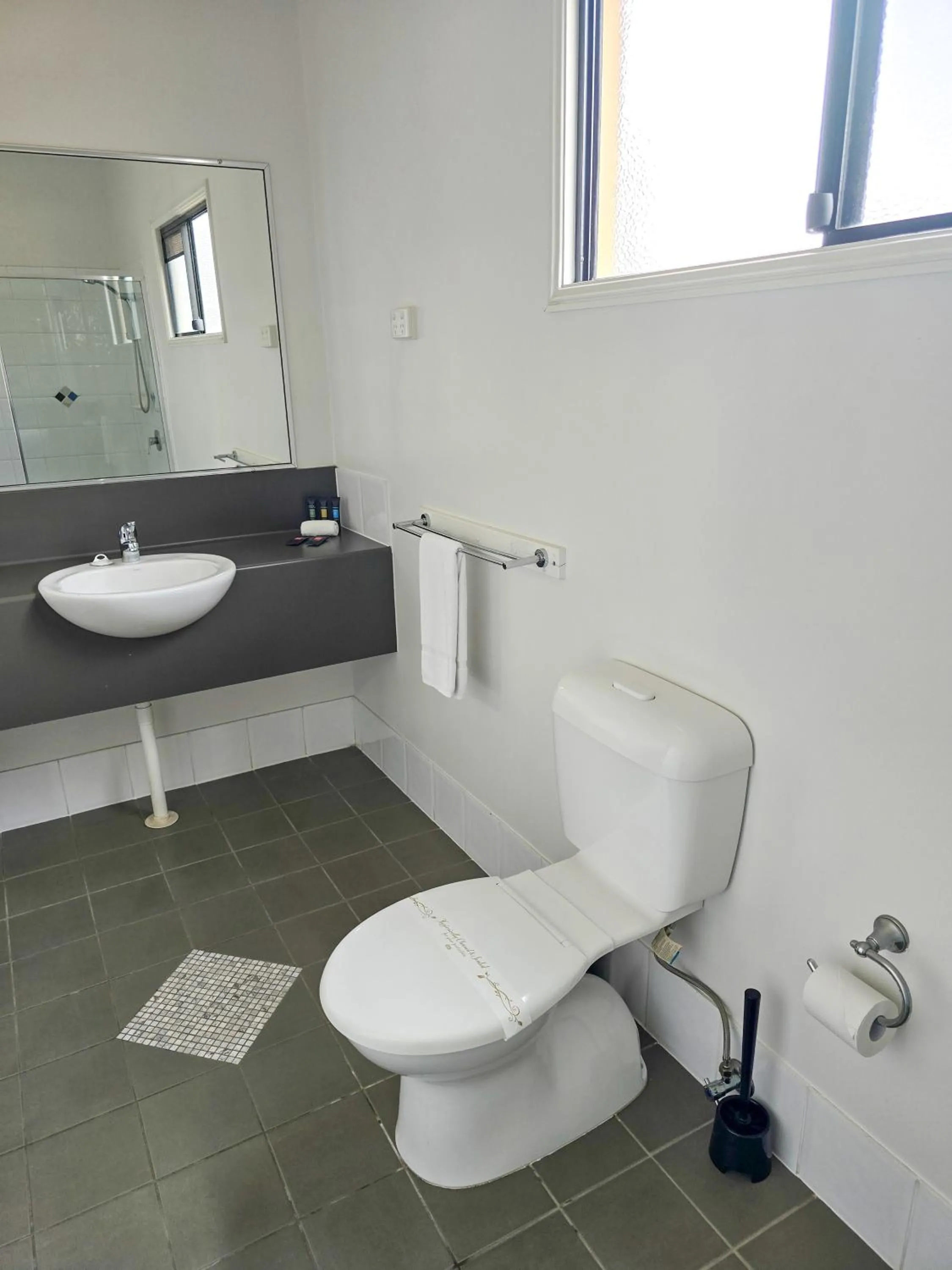 Ascot Lodge Motor Inn