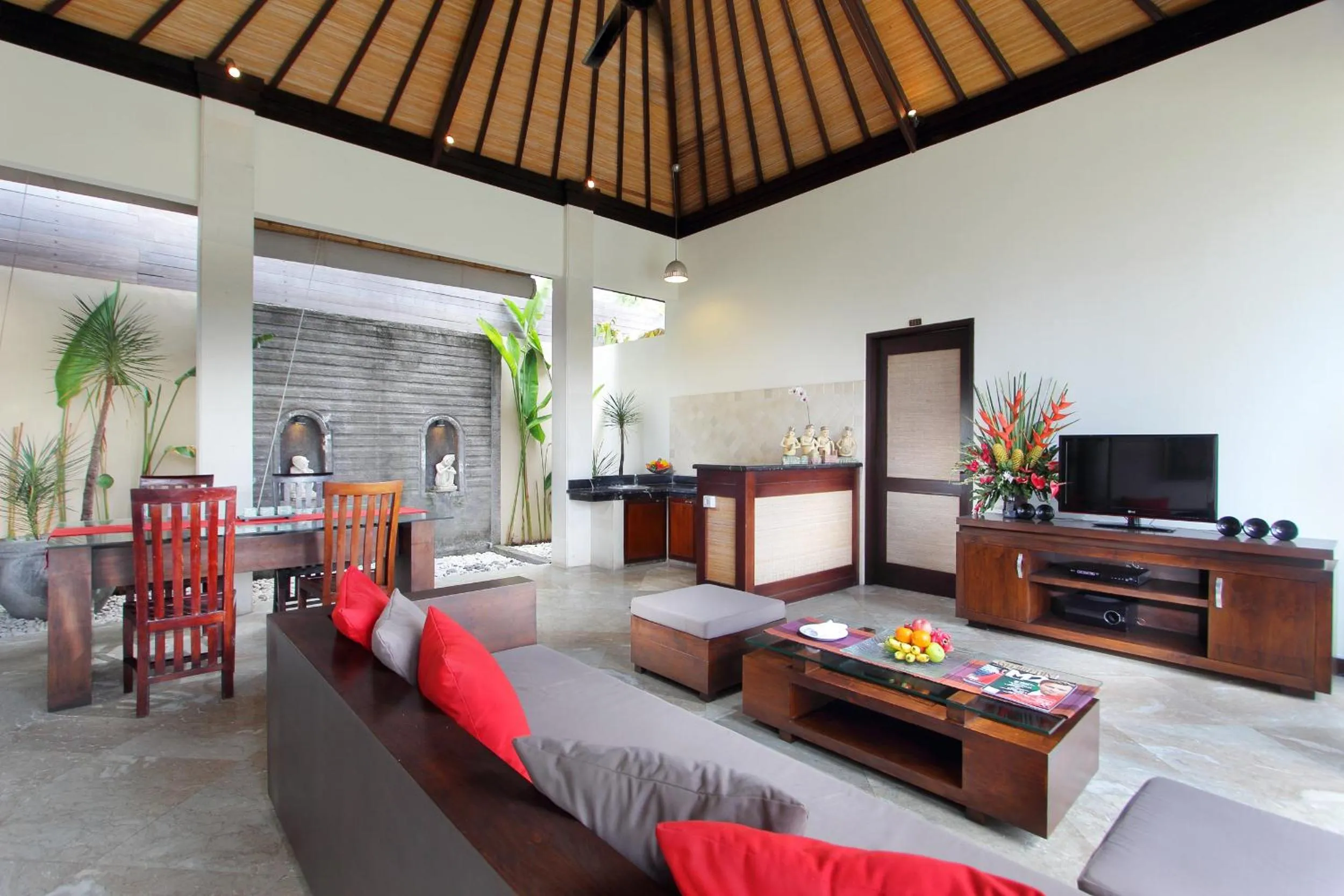 TV and multimedia in RC Villas and Spa Bali