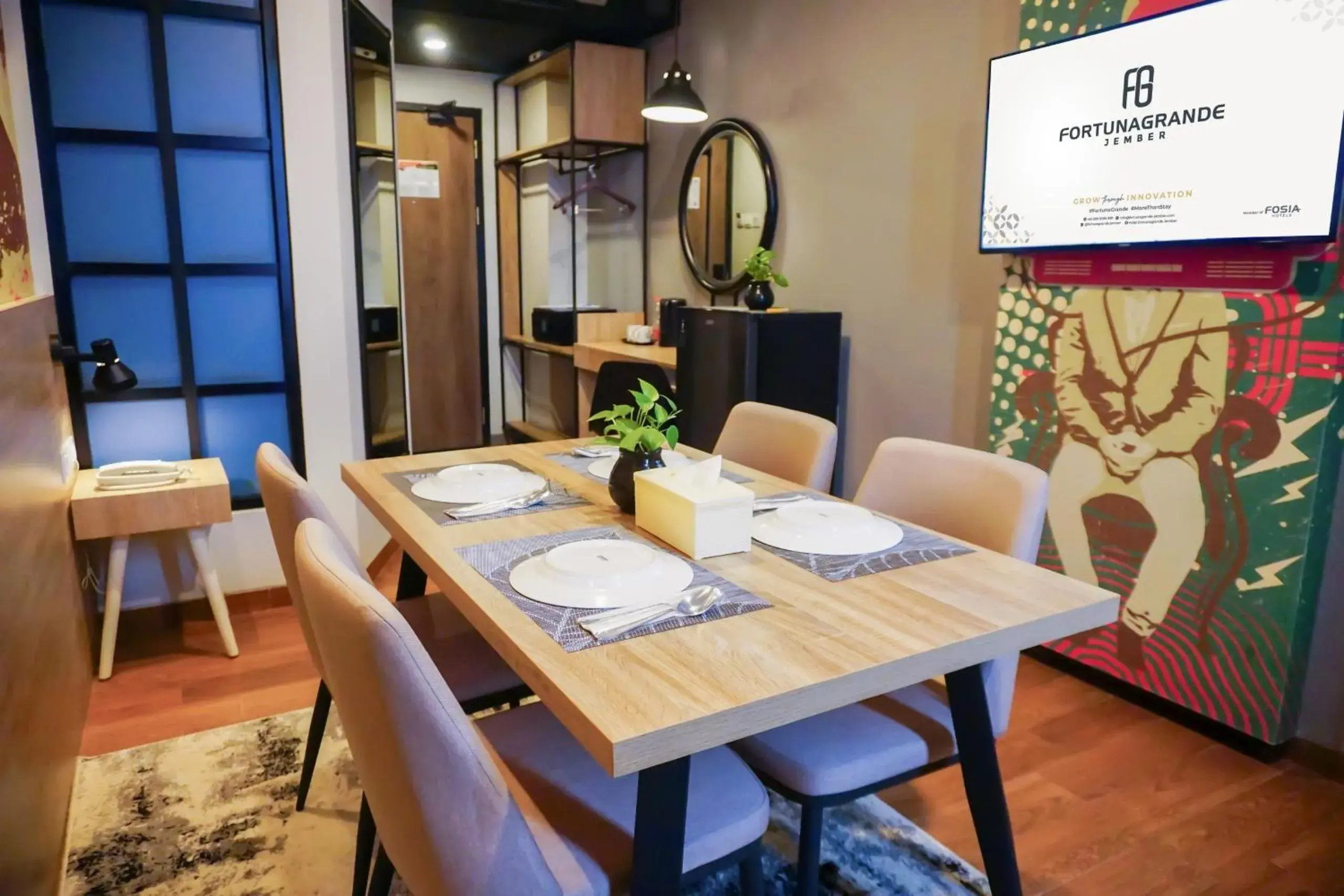 Suite in Hotel Fortunagrande Jember By Fosia Hotels Suite in Hotel Fortunagrande Jember By Fosia Hotels