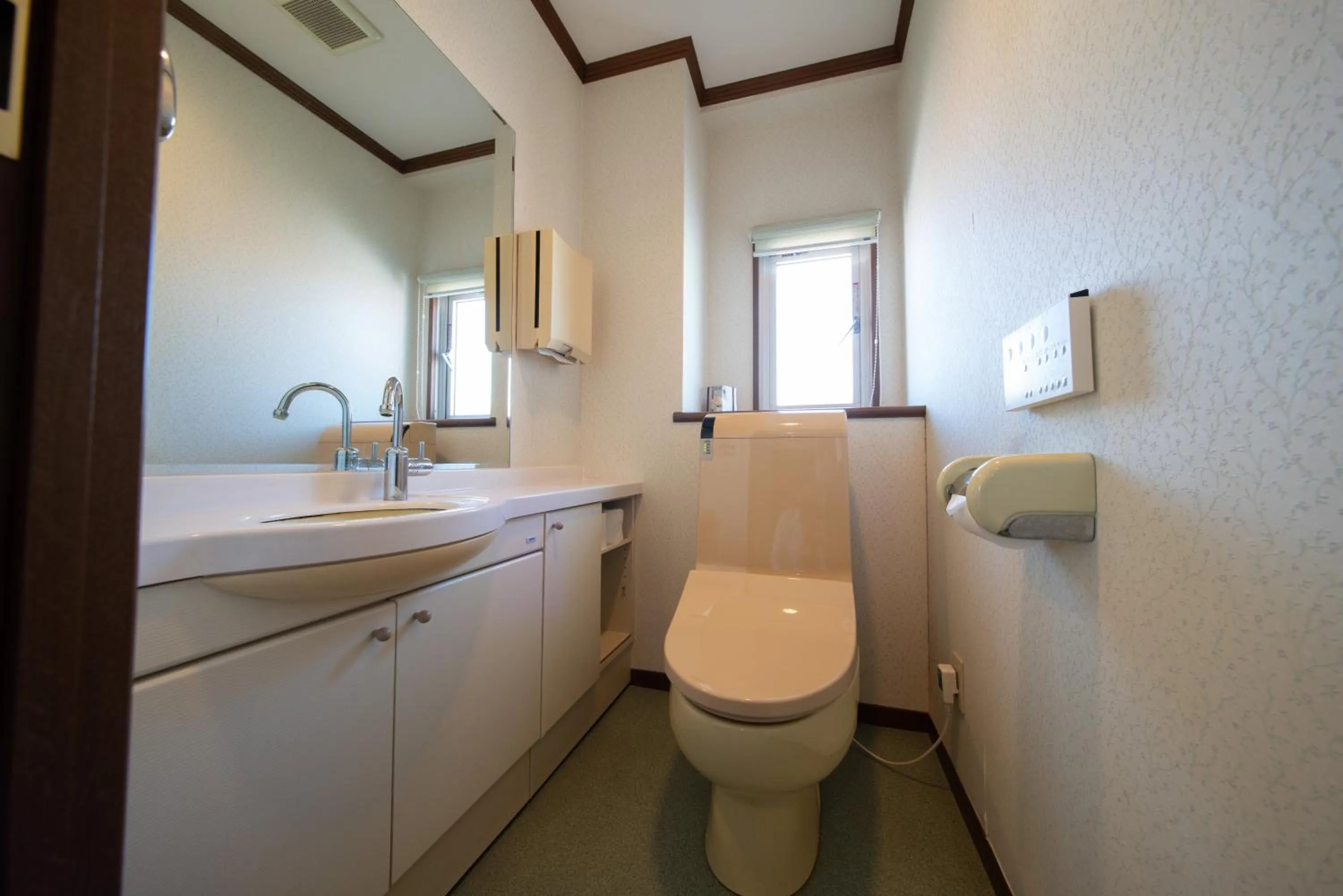 Toilet in Asuka Hotel