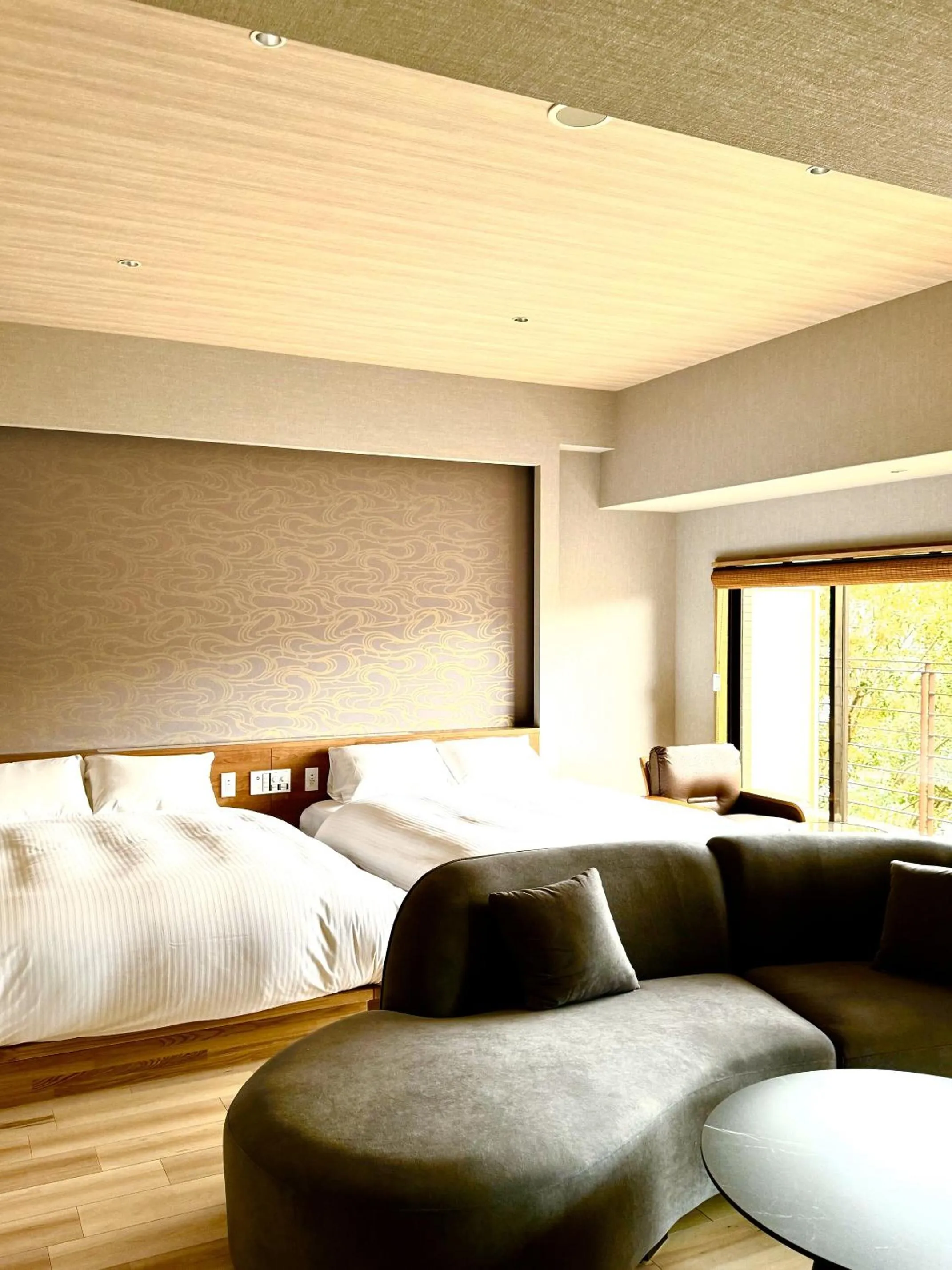 Bed in Hana No Shizuku