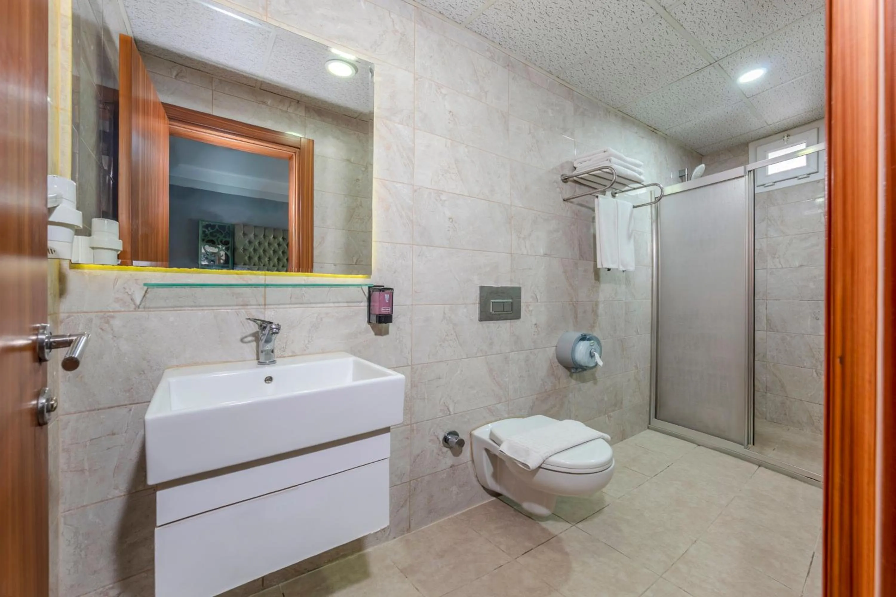 Bathroom in Green Garden Hotel - Bahçelievler