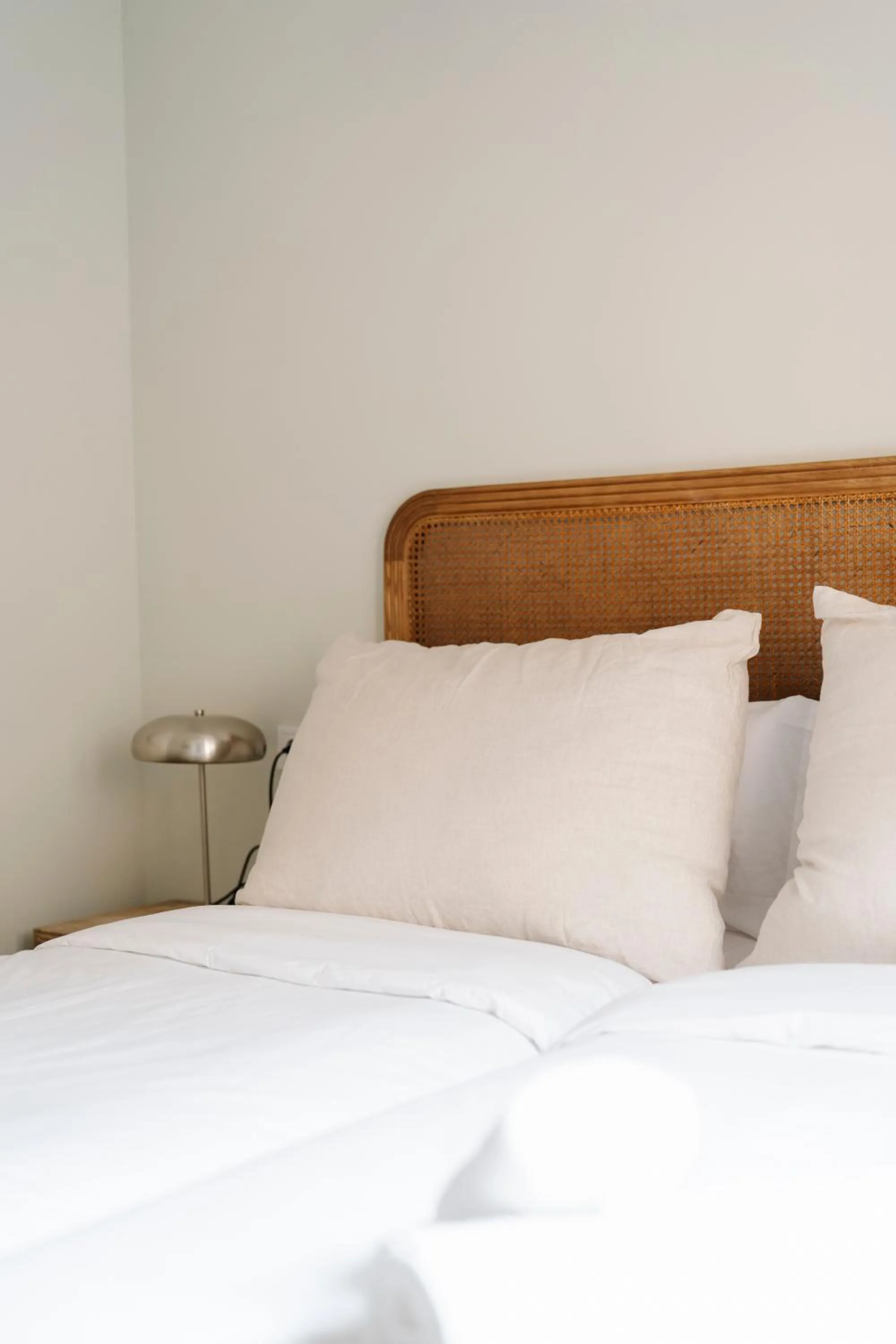 Bed in Cream Boutique Málaga