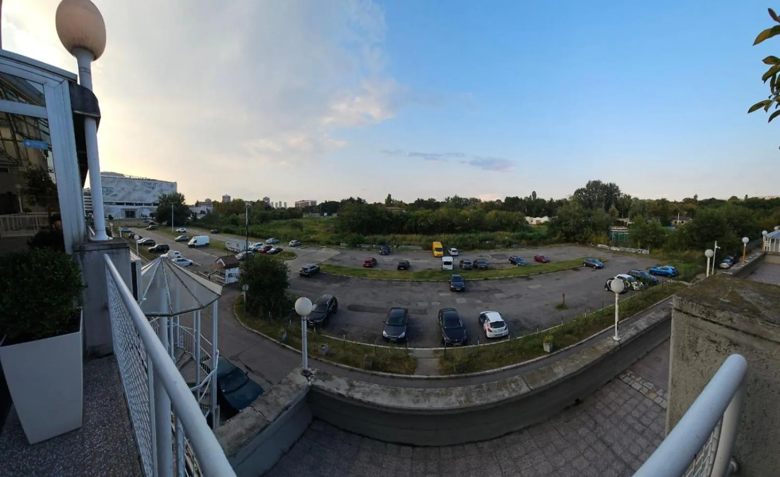 Parking in Adresa Suites