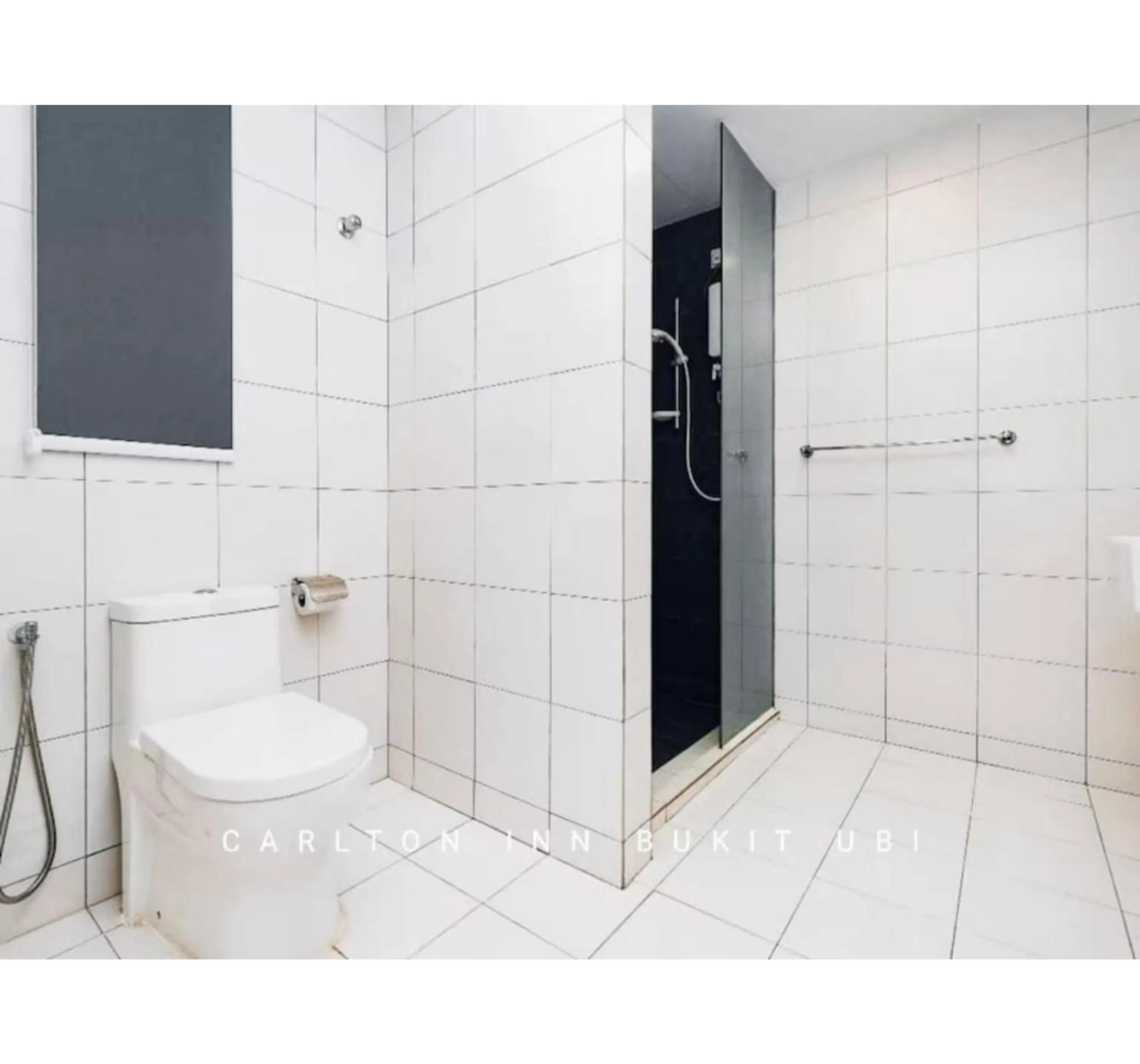 Bathroom in OYO 89492 Carlton Inn Bukit Ubi