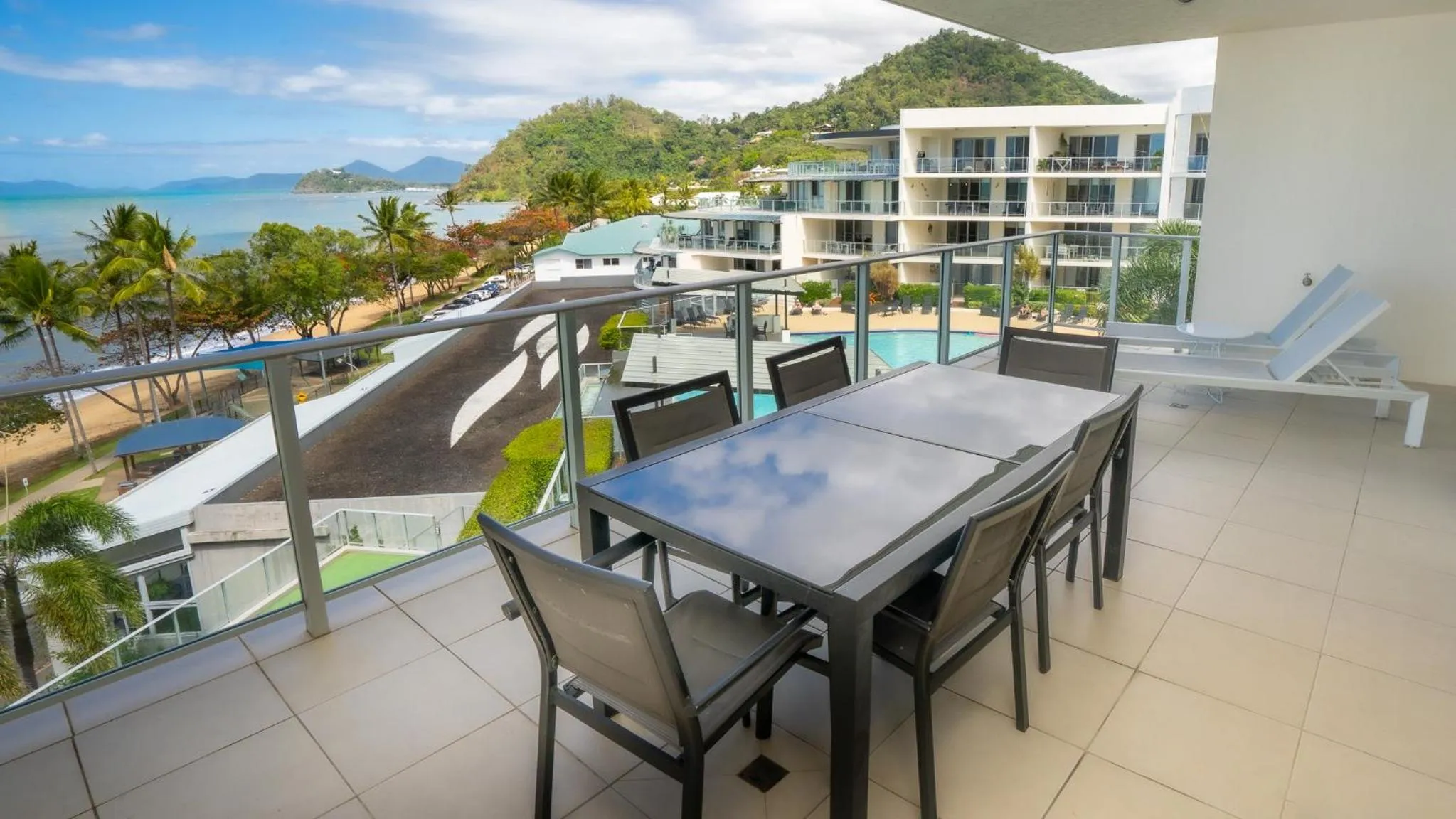 Balcony/Terrace in Vue Apartments Trinity Beach