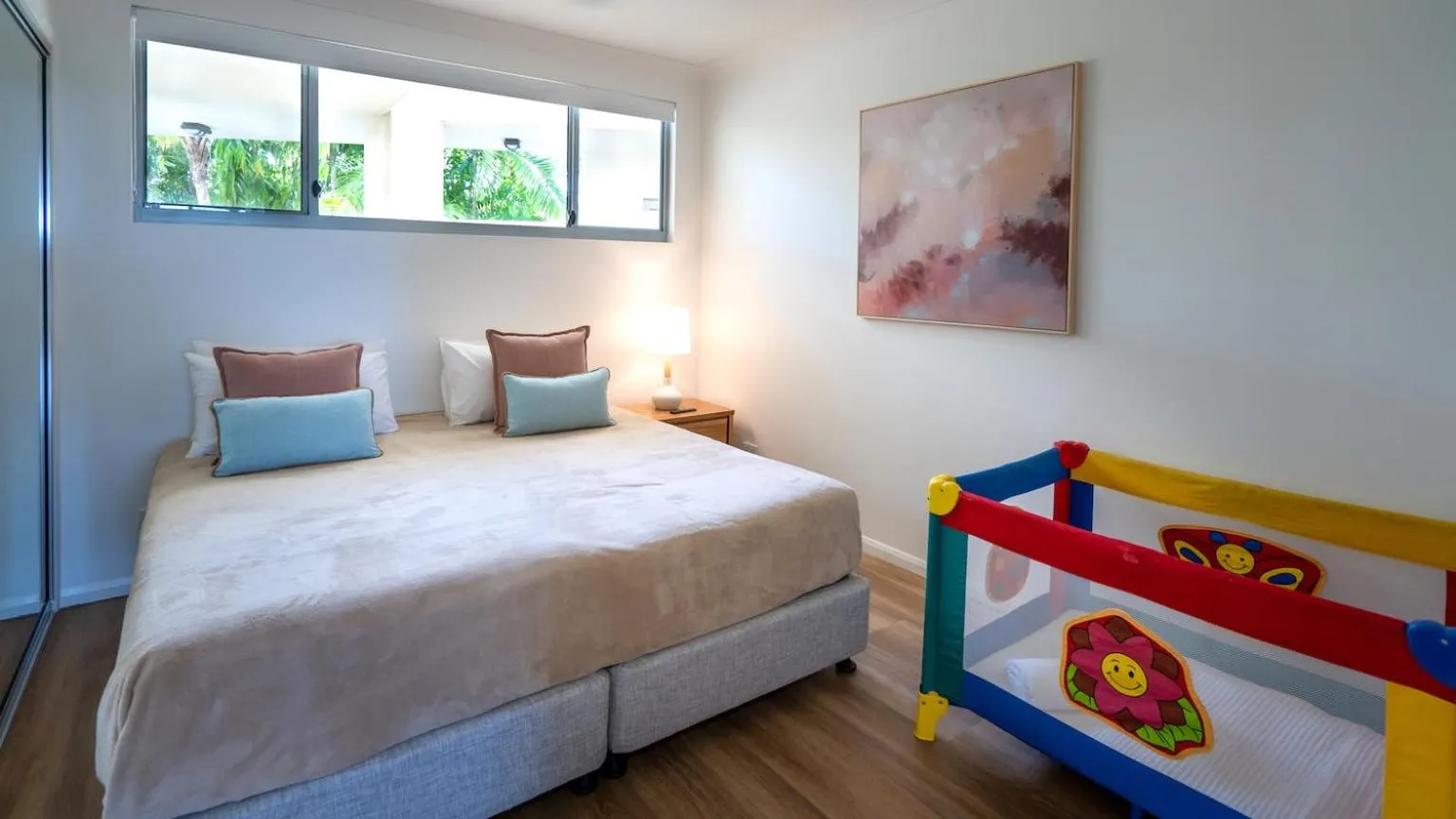 Bedroom, Bed in Vue Apartments Trinity Beach