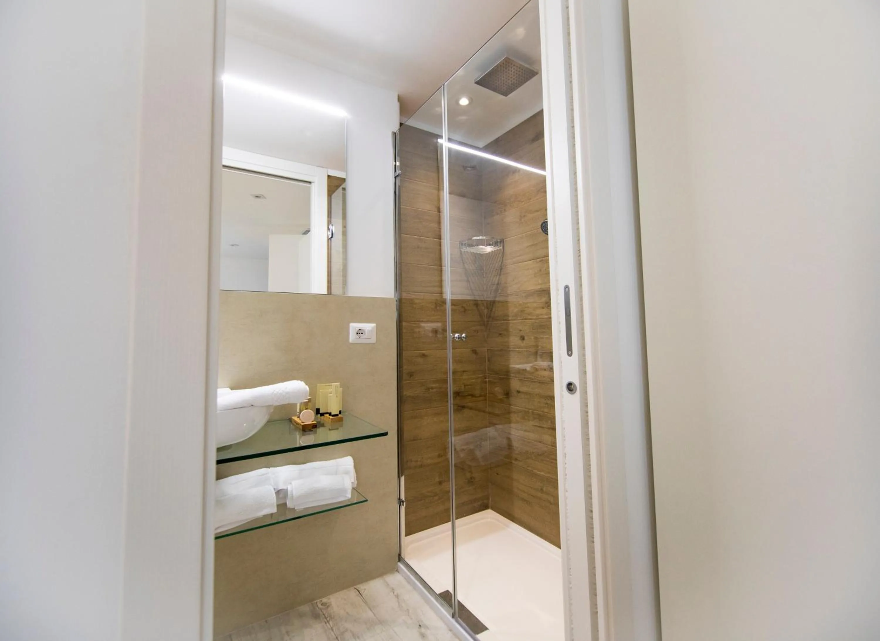 Bathroom in Suite Quaroni