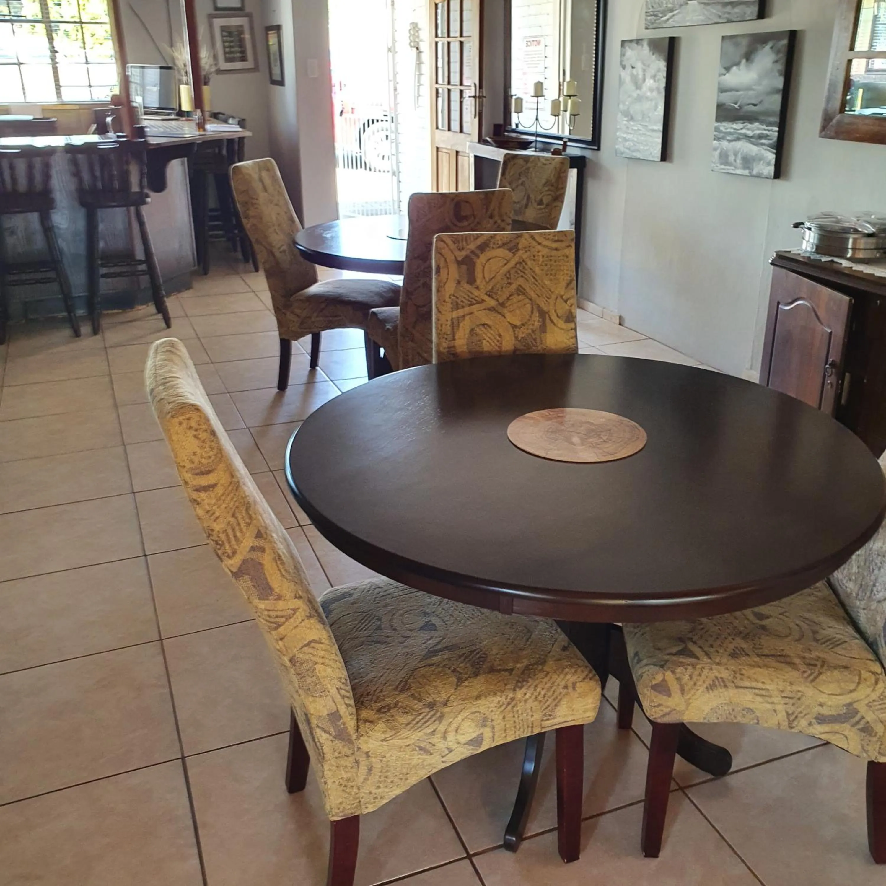 Breakfast in New Beginnings B&B