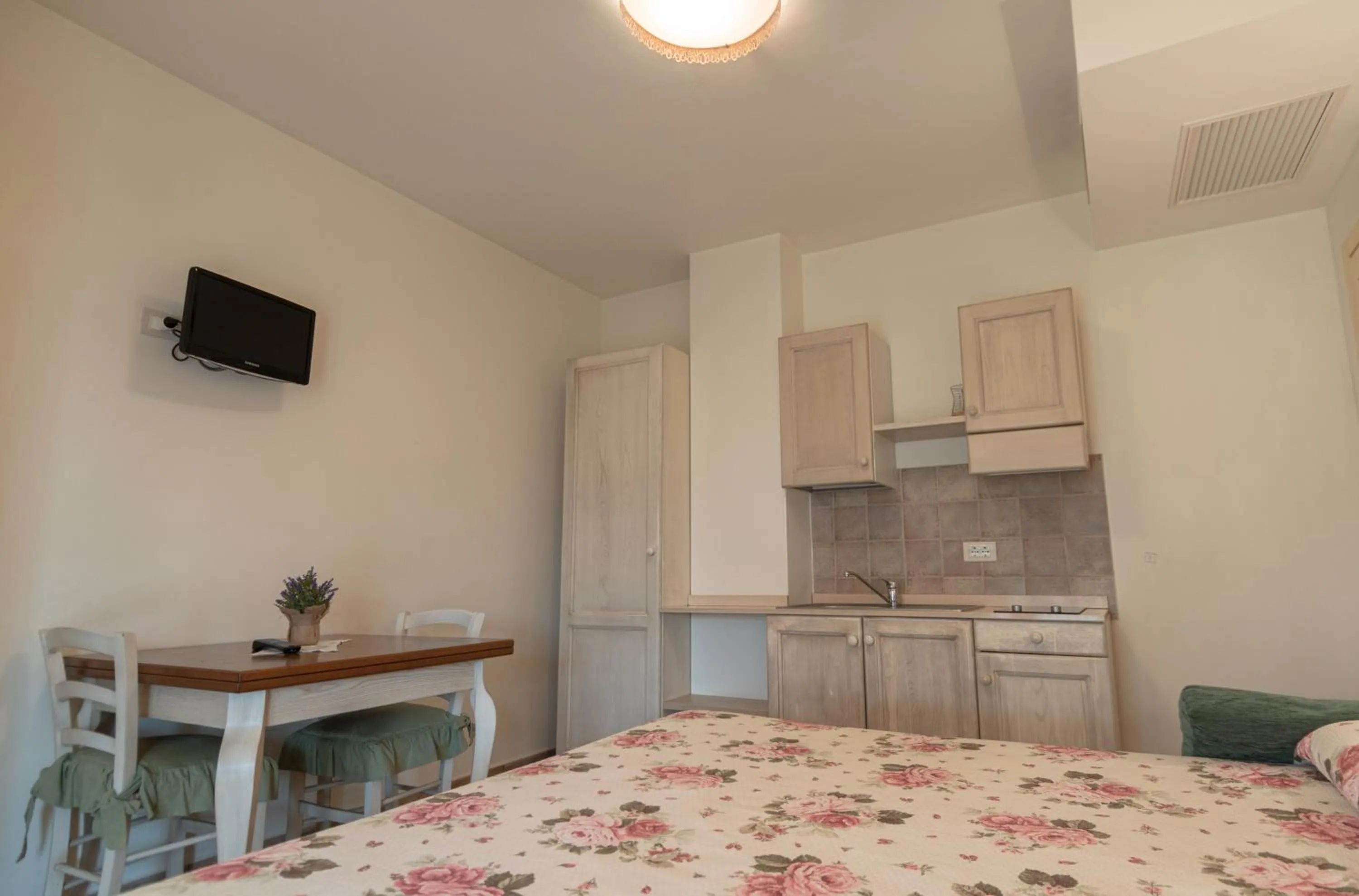 Bed in Rosa di Assisi