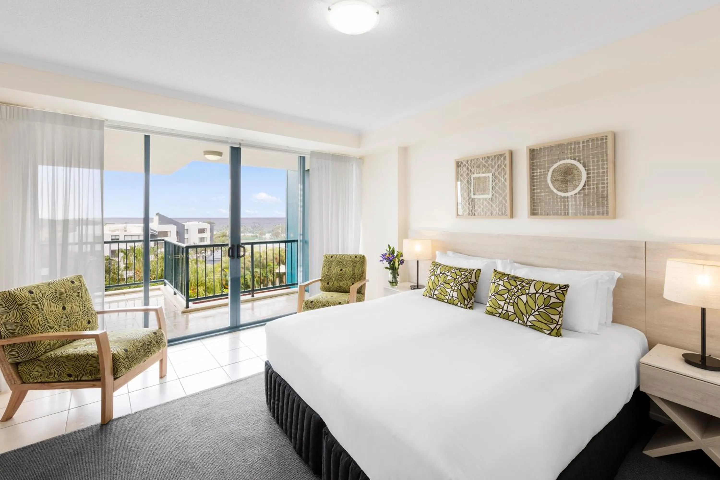 Seating area, Bed in Oaks Sunshine Coast Seaforth Resort