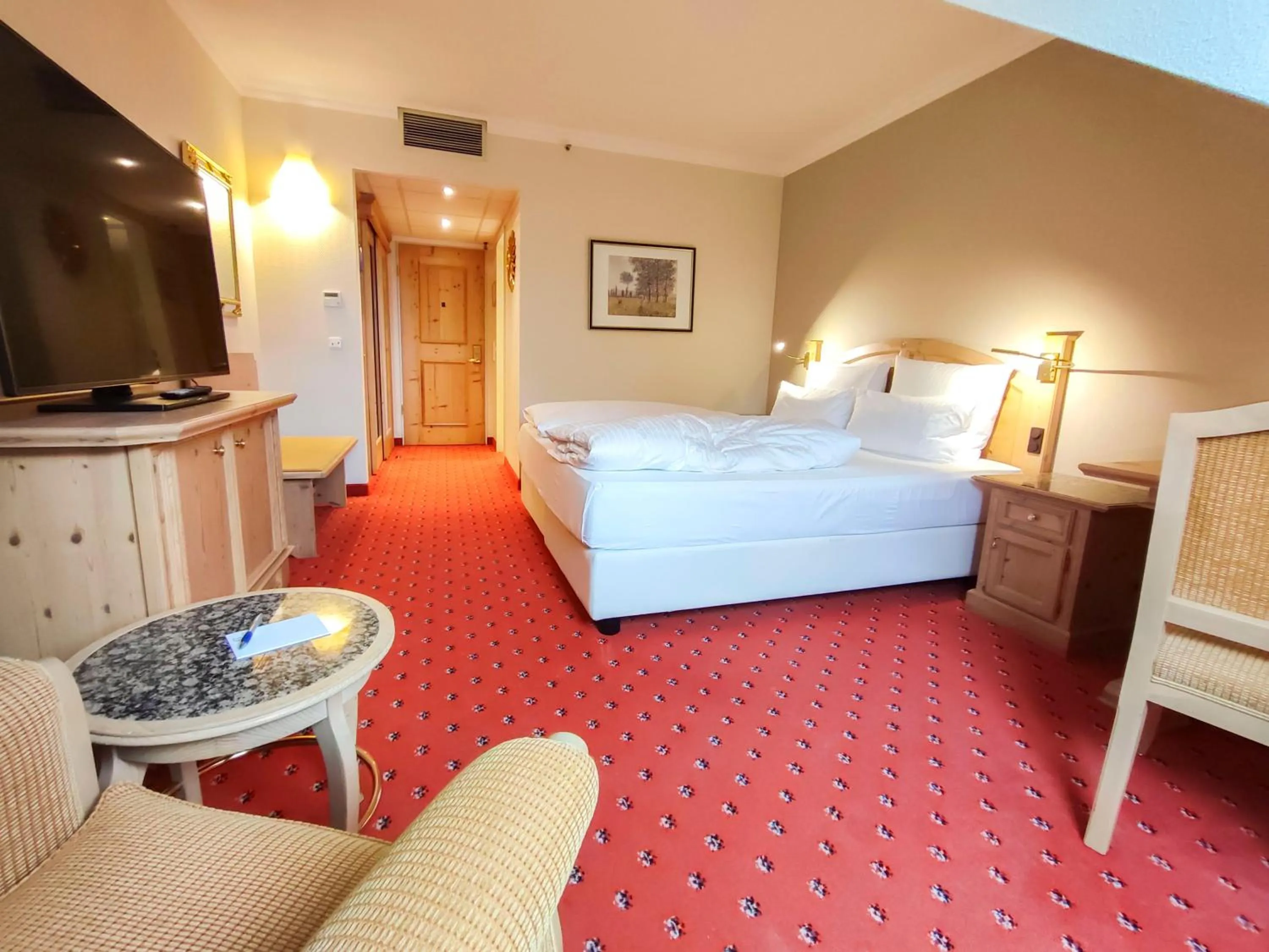 Bed in Atomis Hotel Munich Airport by Mercure