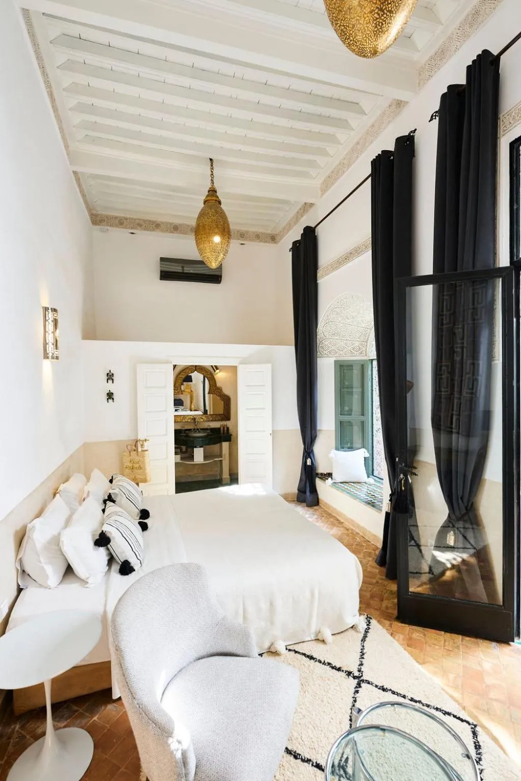 Photo of the whole room, Bed in Riad Rafaele & SPA