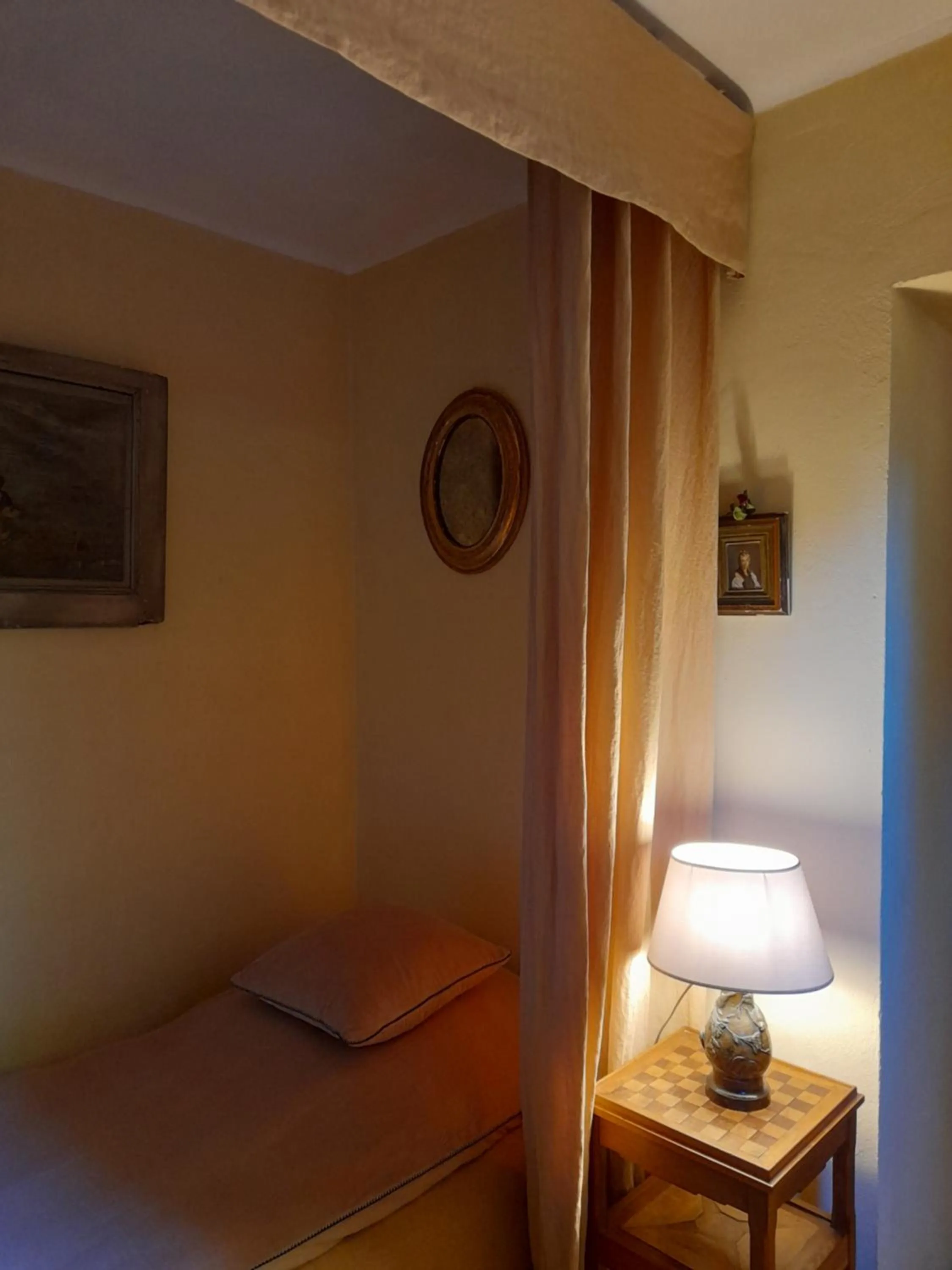 Bed in Le Mas du Lac