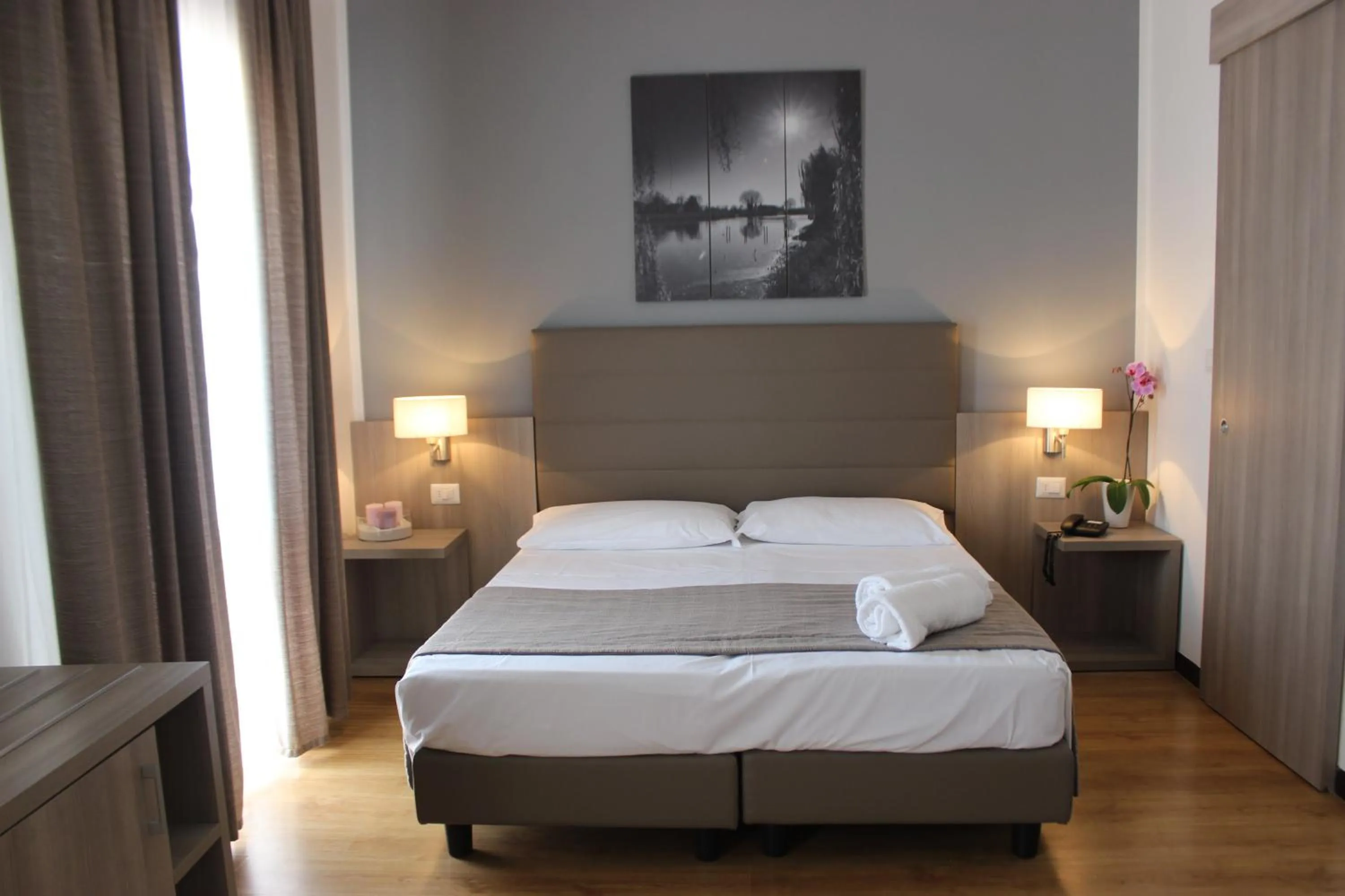 Bed in Hotel Loreley