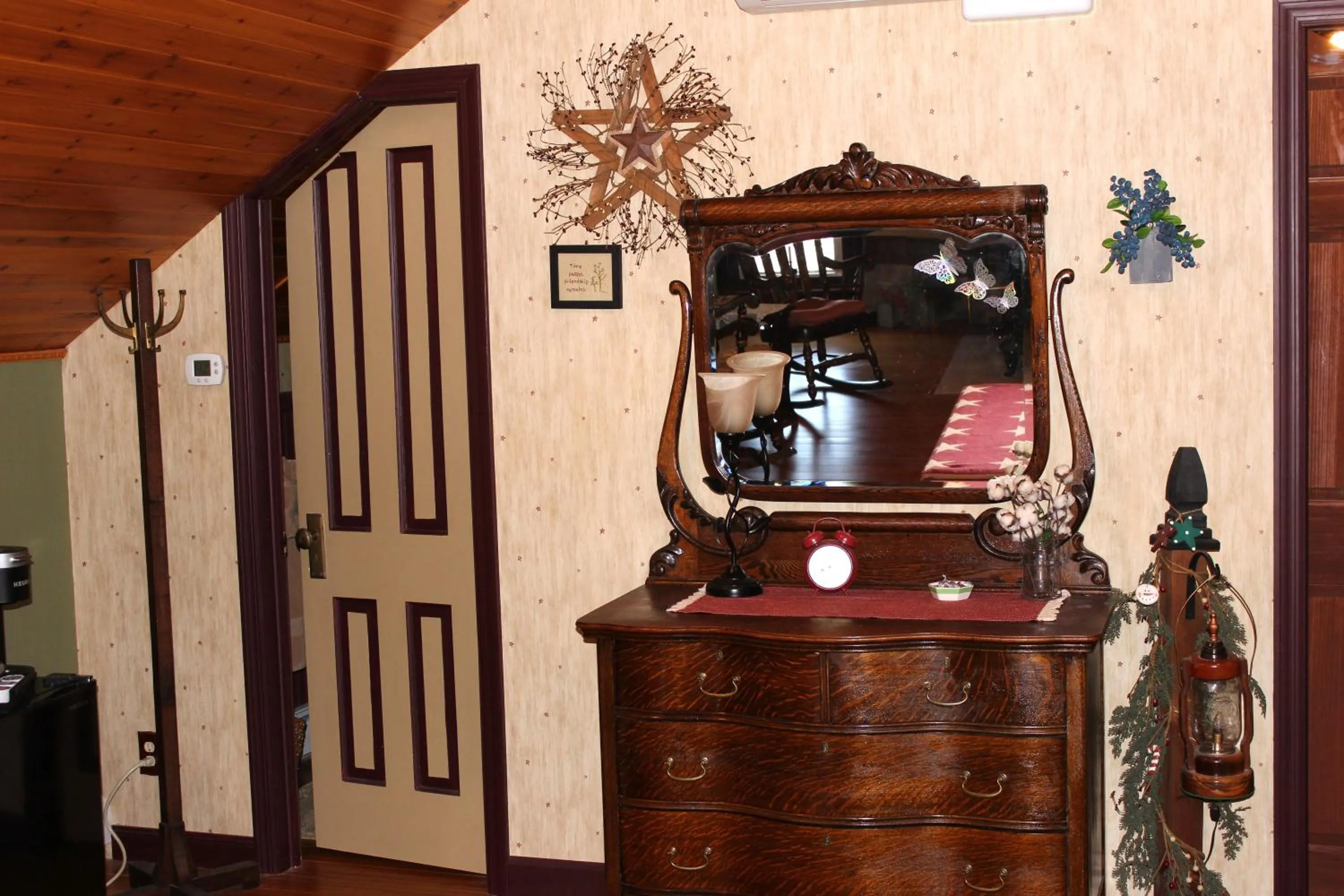 Decorative detail in Carriage Stop Bed & Breakfast