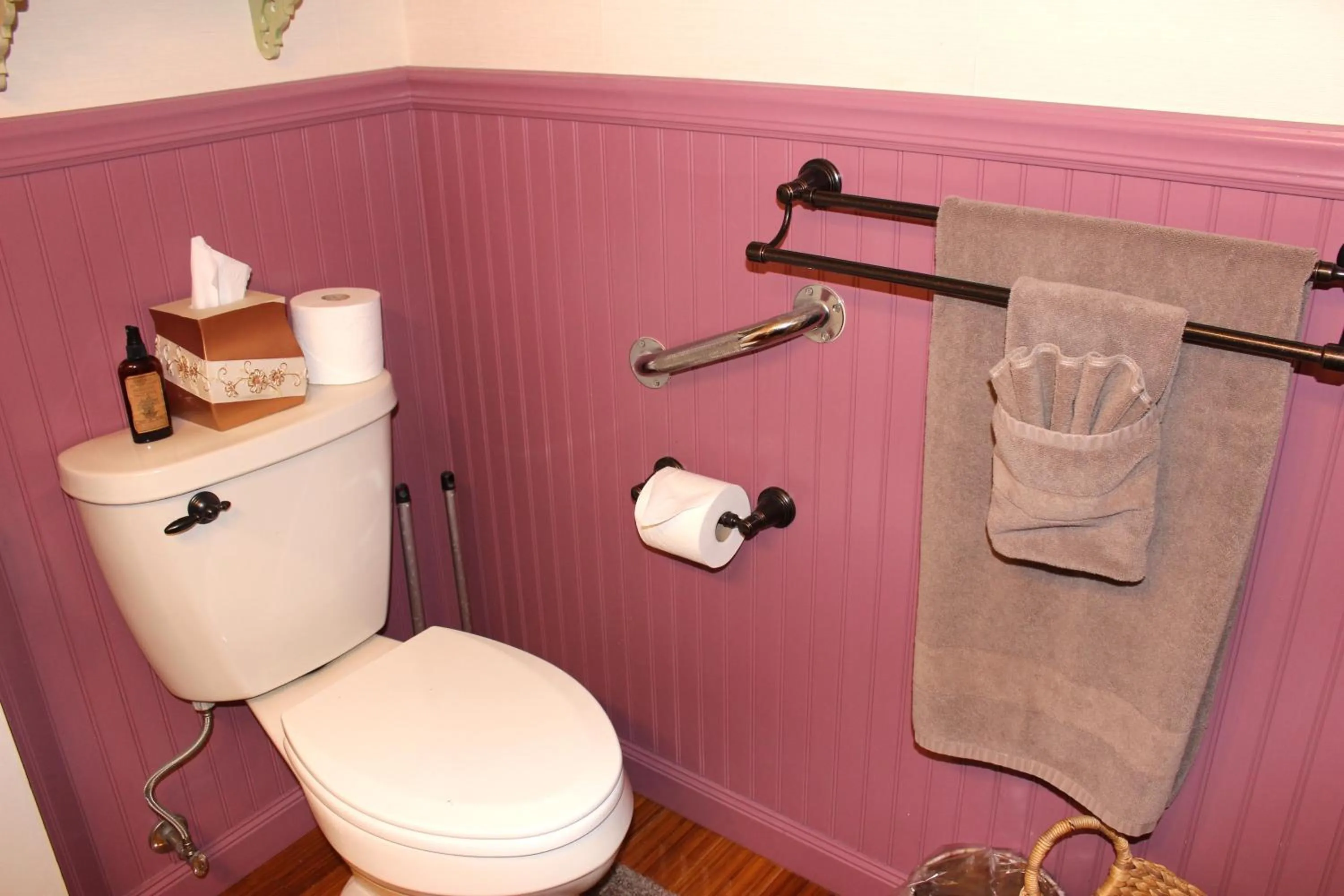 Toilet in Carriage Stop Bed & Breakfast