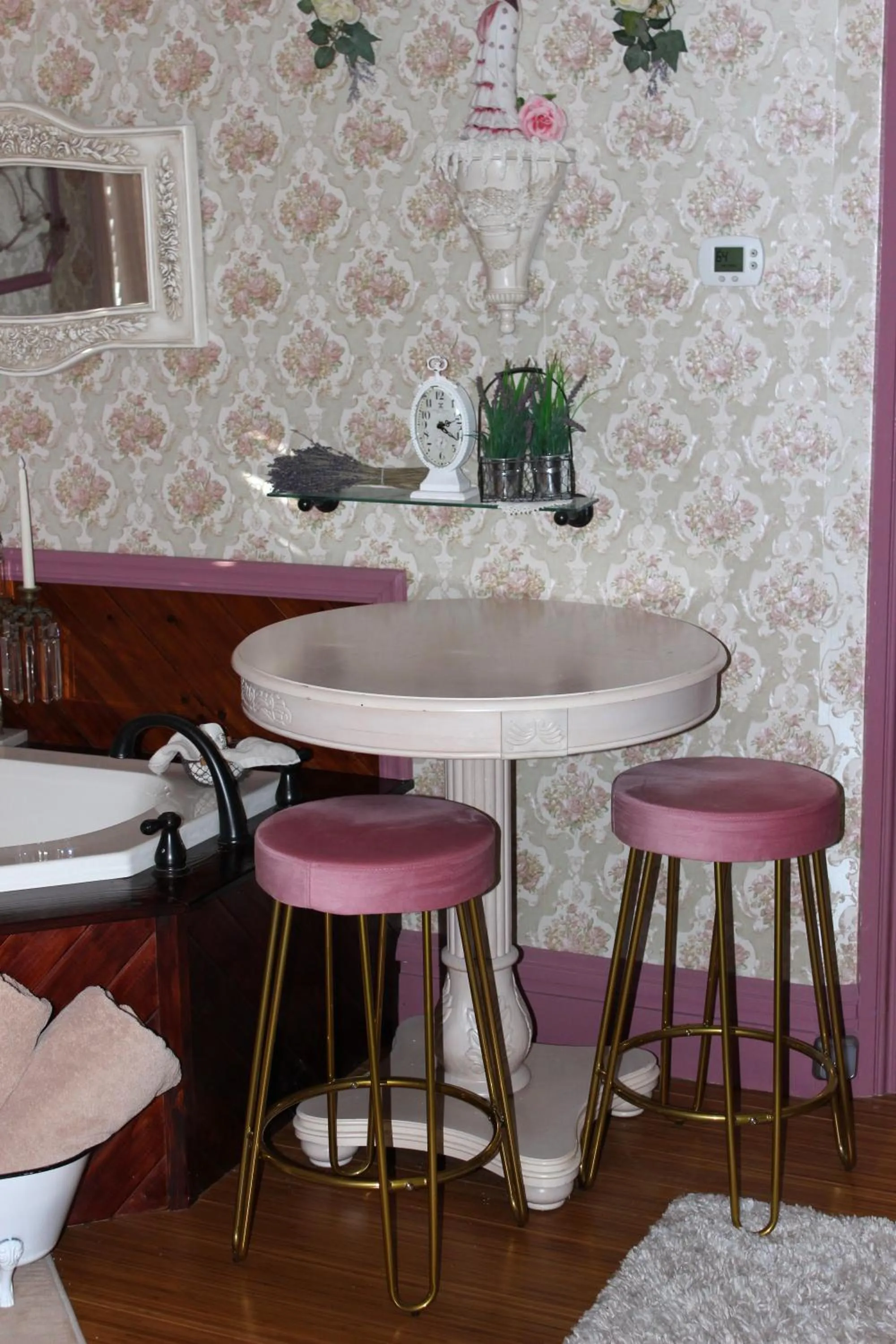 Decorative detail in Carriage Stop Bed & Breakfast