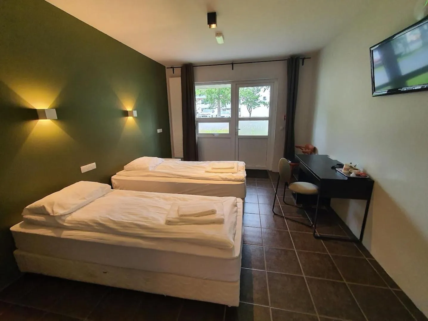 Standard Double or Twin Room in Studio 22