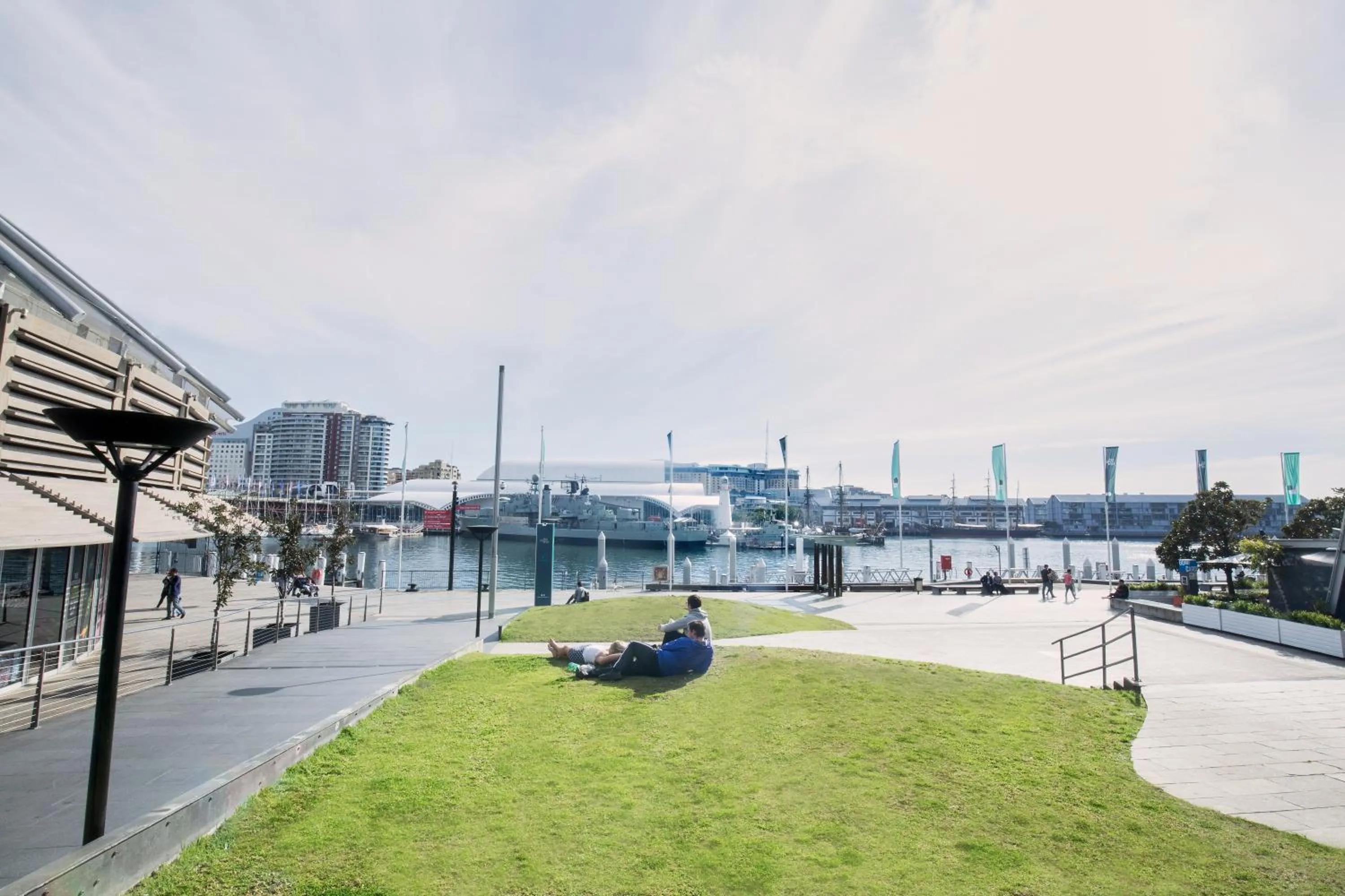 People in Adina Apartment Hotel Sydney, Darling Harbour