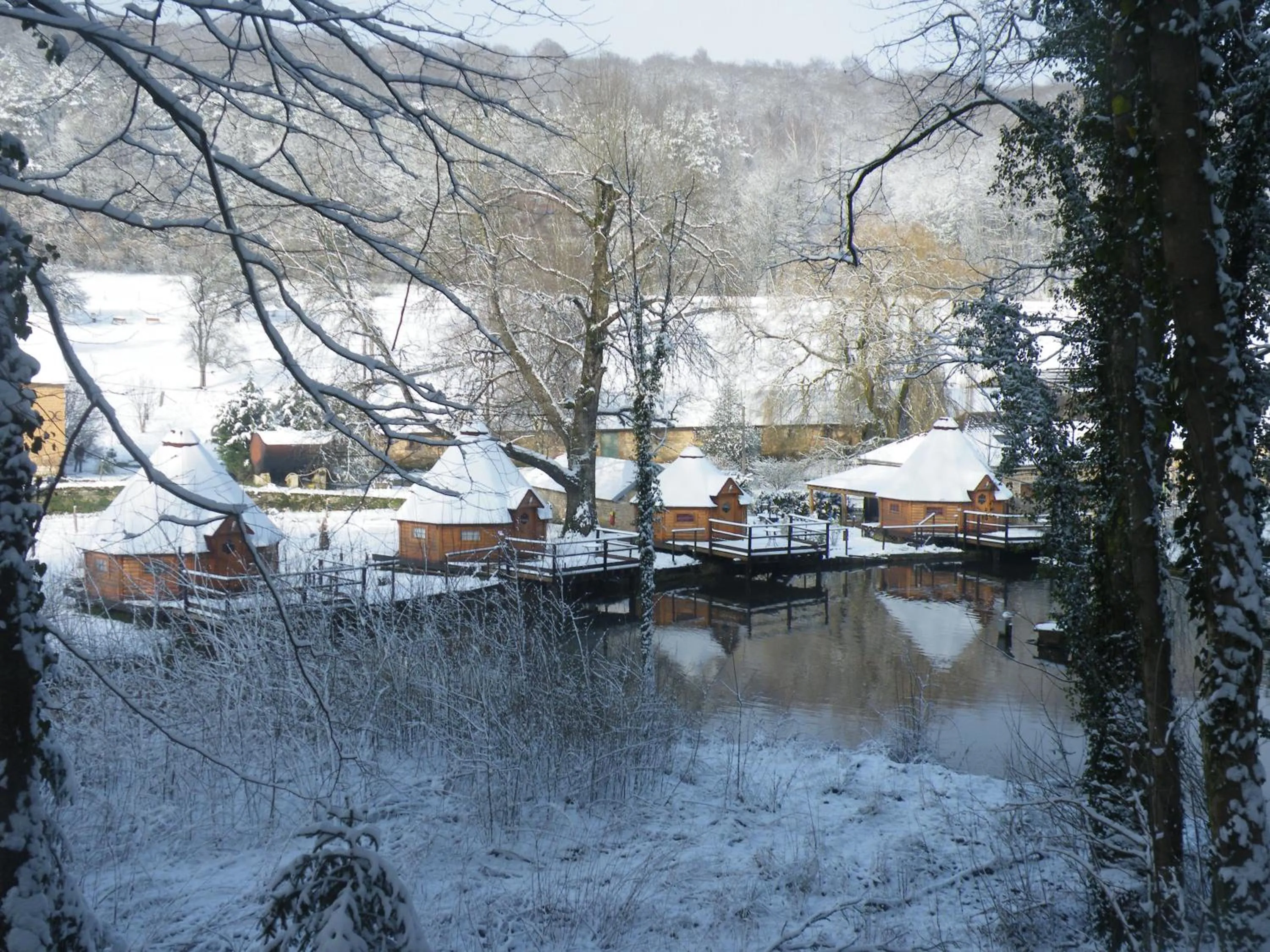 Winter in kotas-Esprit Nordique