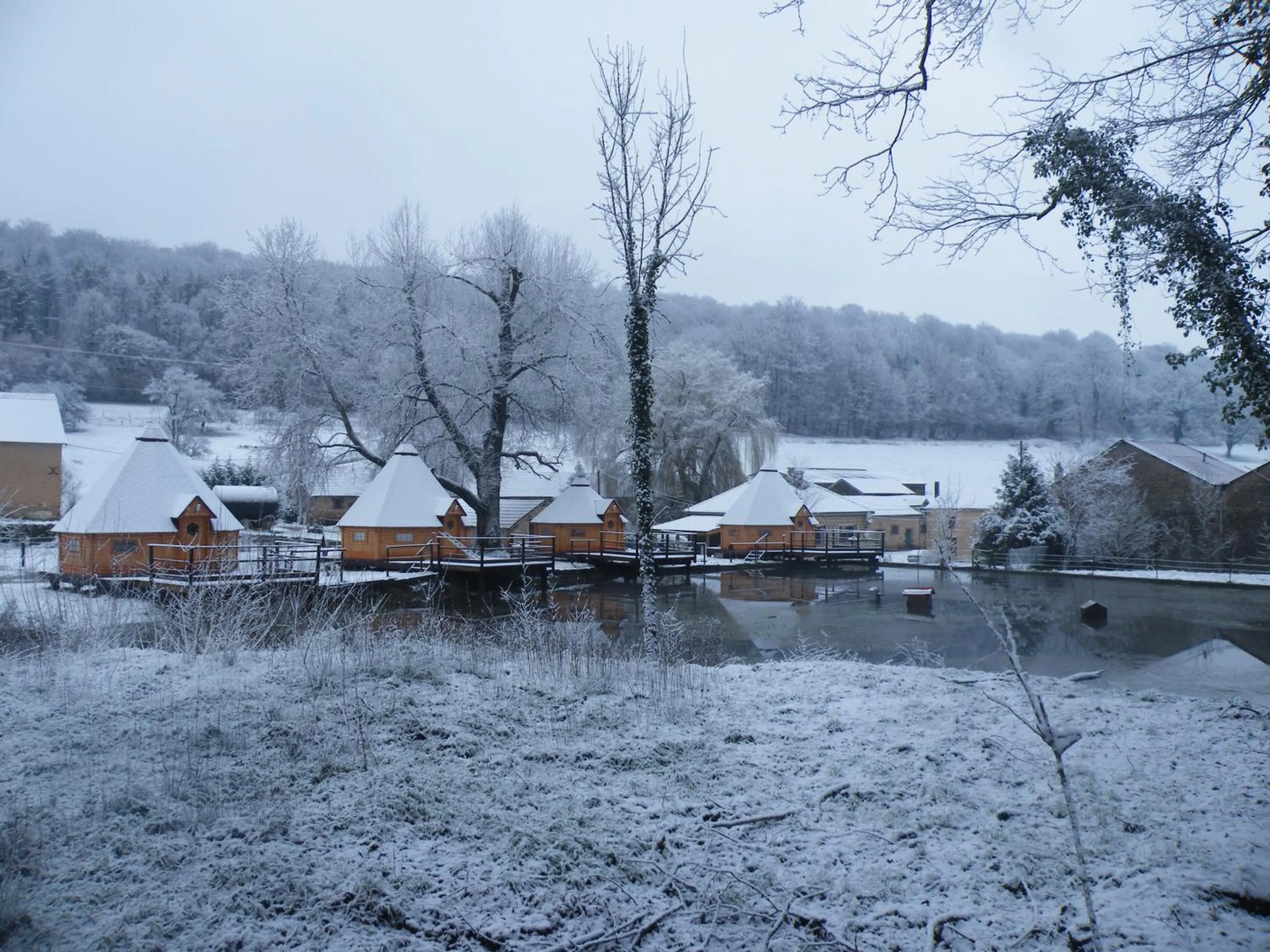 Winter in kotas-Esprit Nordique