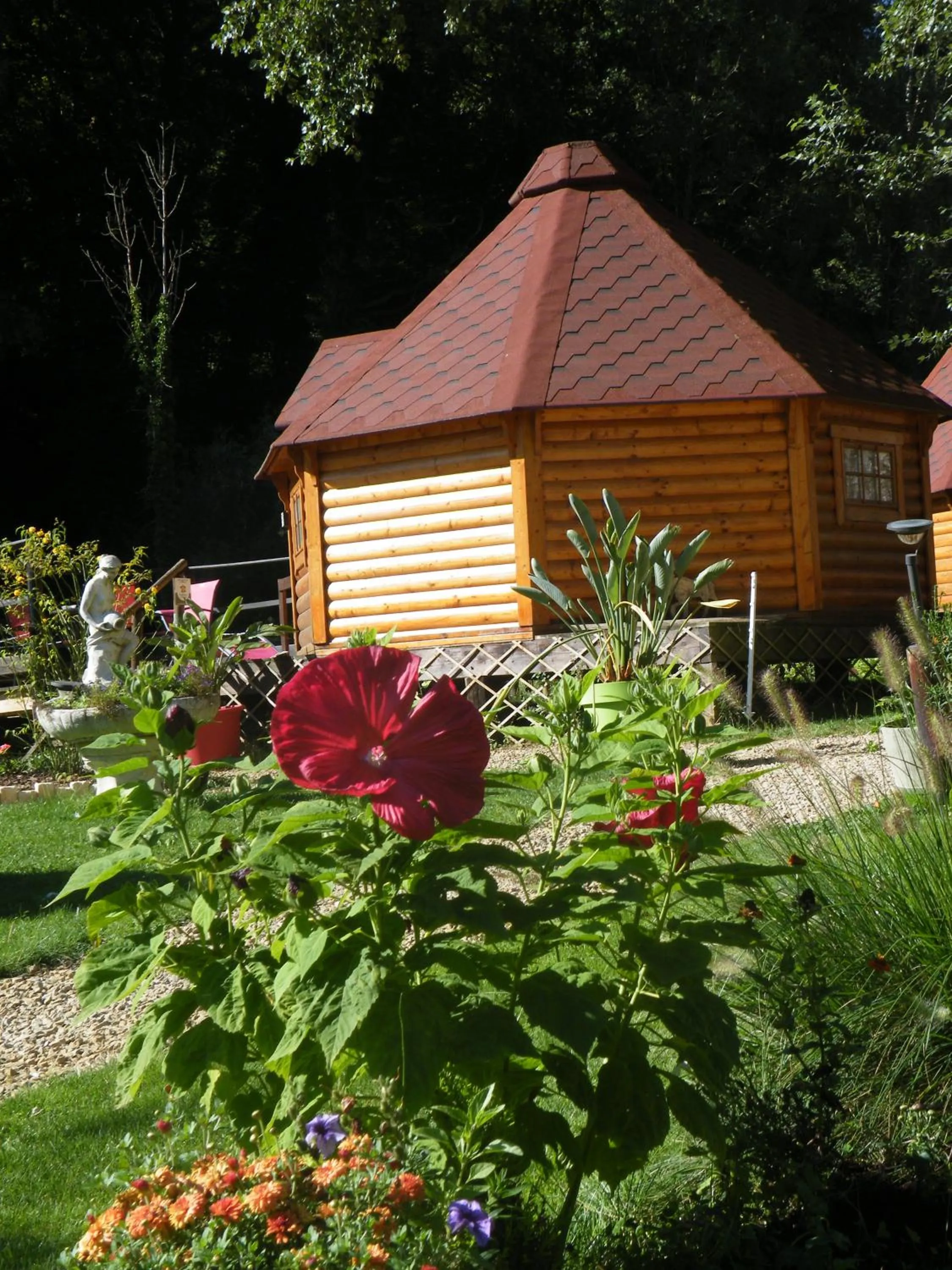 Property building in kotas-Esprit Nordique