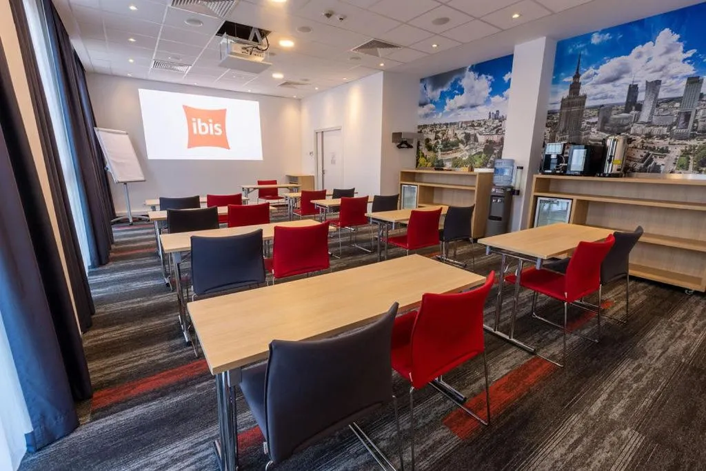Meeting/conference room in ibis Warszawa West Station