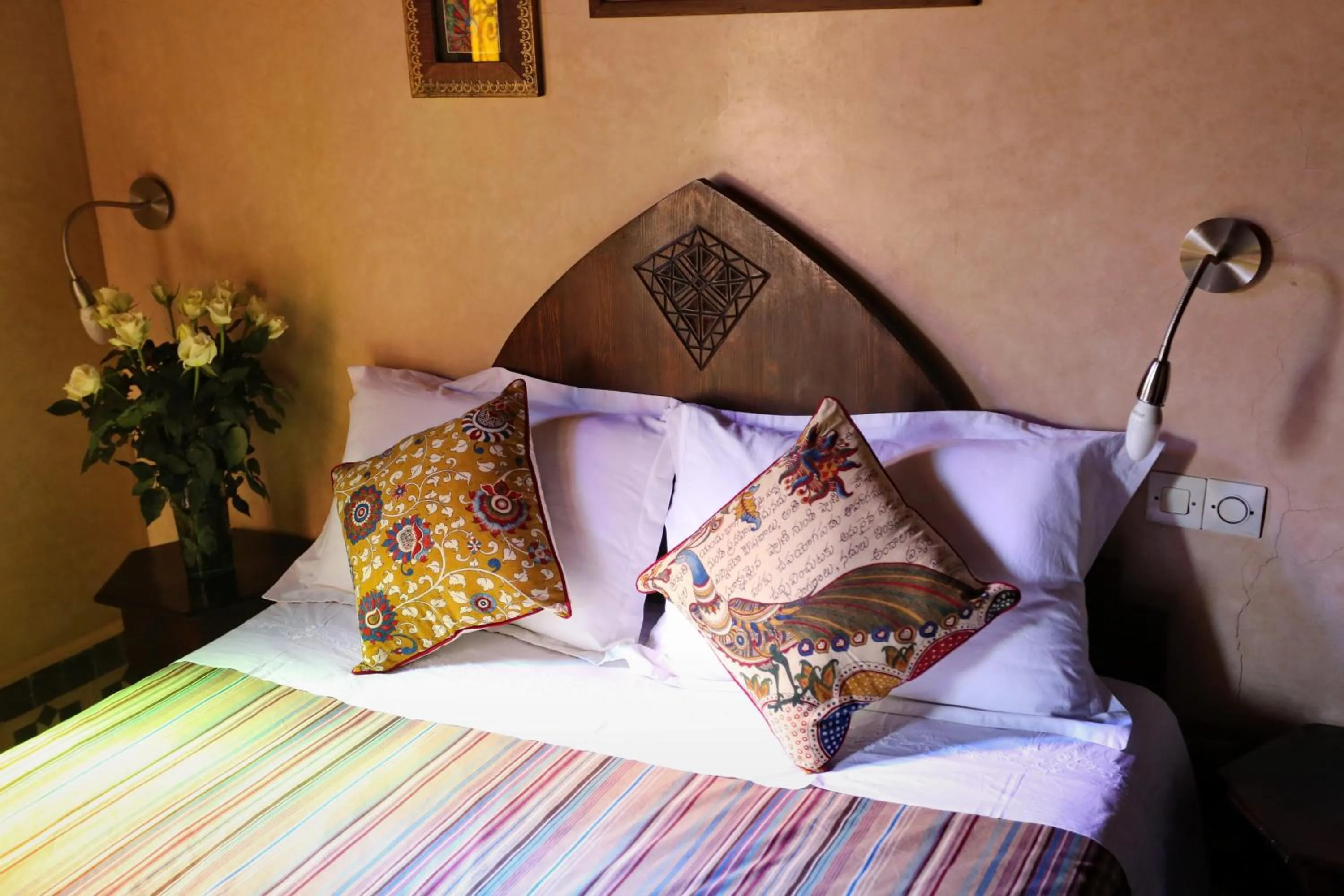 Photo of the whole room, Bed in Riad Marrakiss