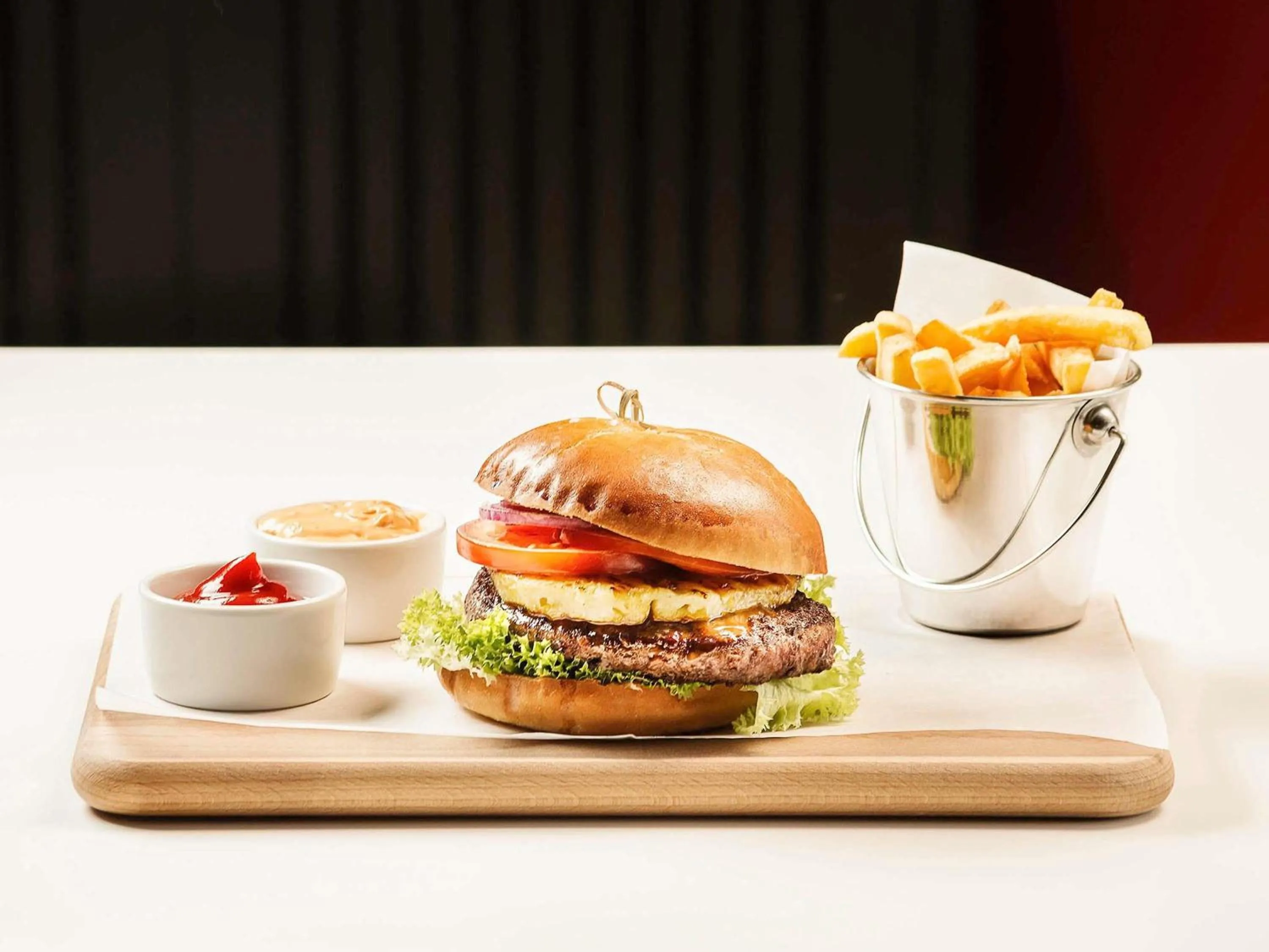 Restaurant/places to eat in Ibis Kraków Stare Miasto