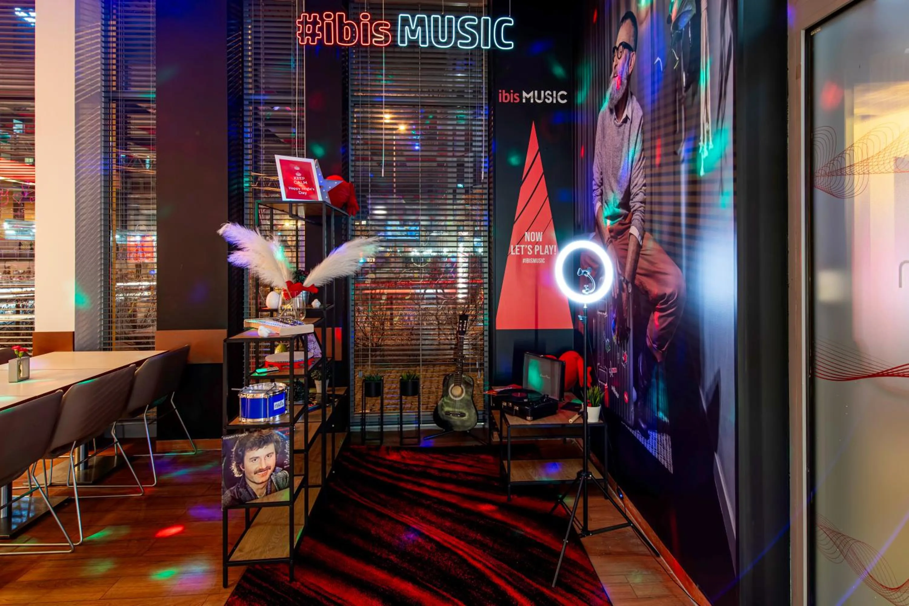 Restaurant/places to eat in Ibis Kraków Stare Miasto