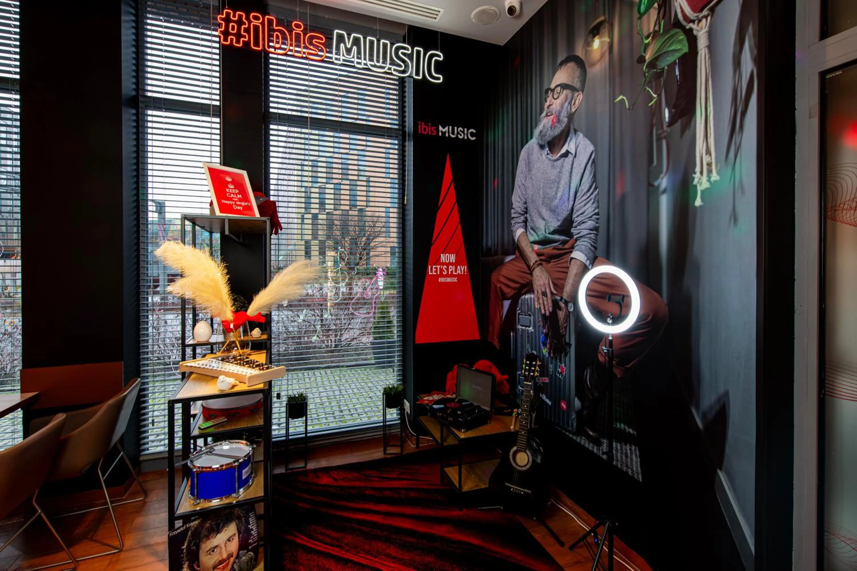 Restaurant/places to eat in Ibis Kraków Stare Miasto