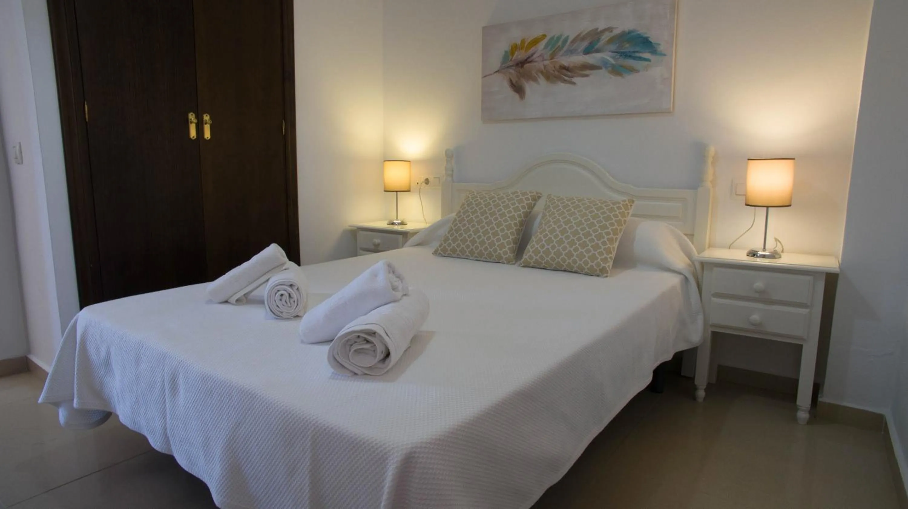 Bed in Apartamentos Conil Alquila