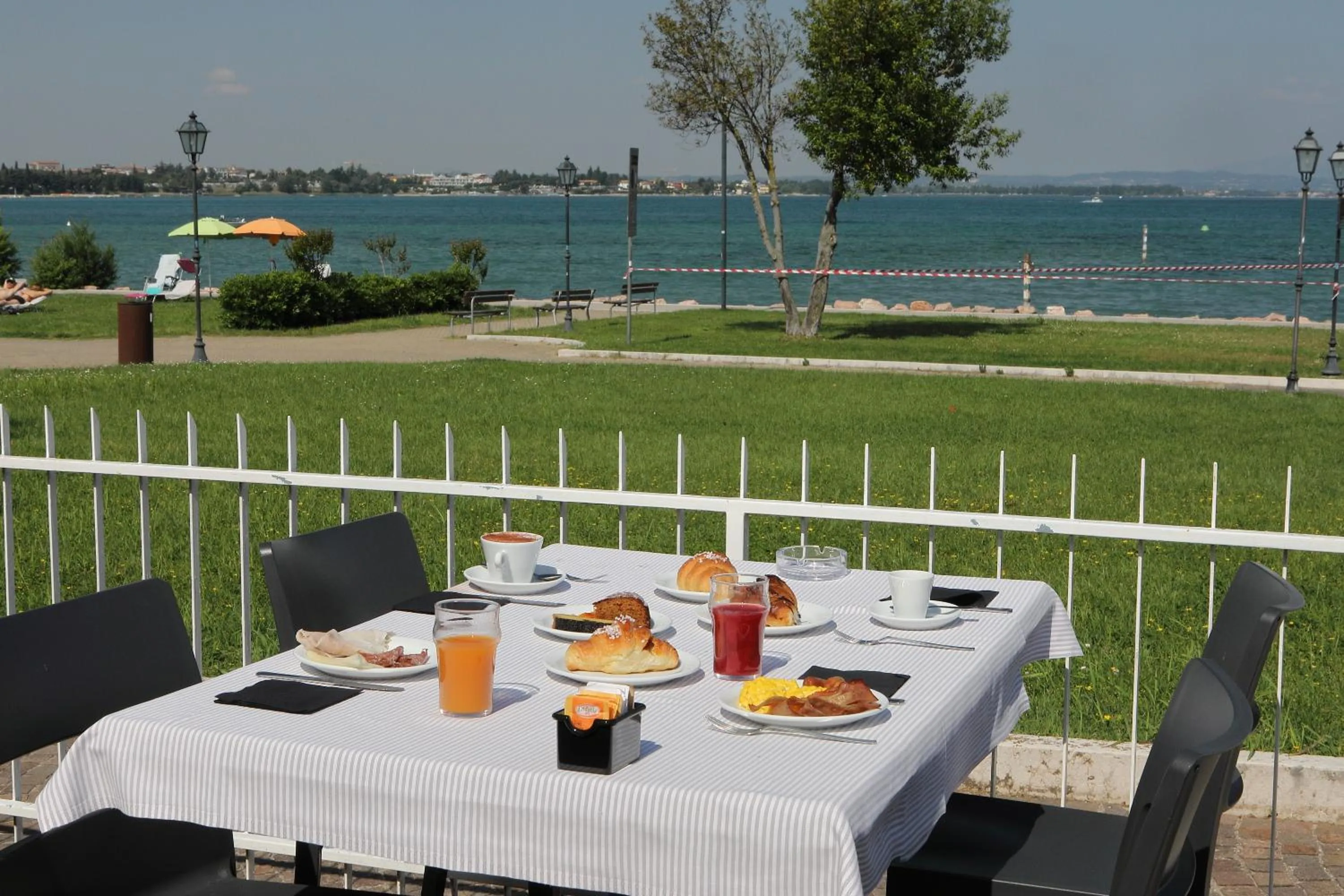 Garden view in Hotel Campanello