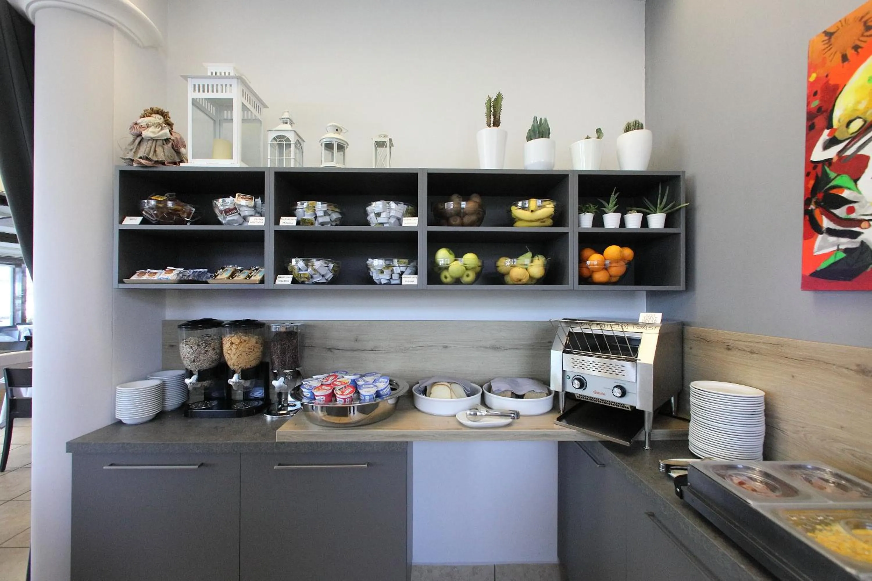 Buffet breakfast in Hotel Campanello