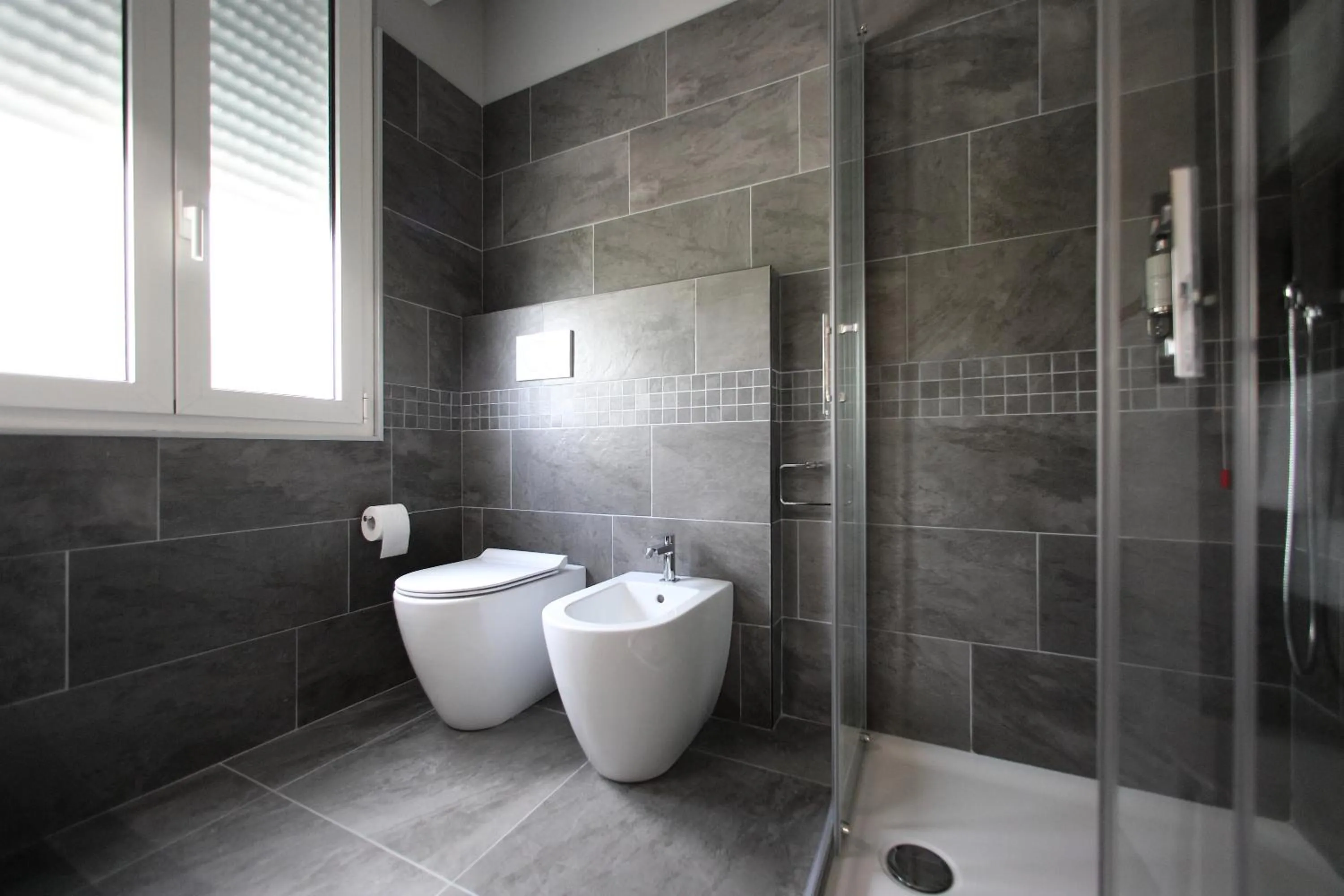 Shower in Hotel Campanello