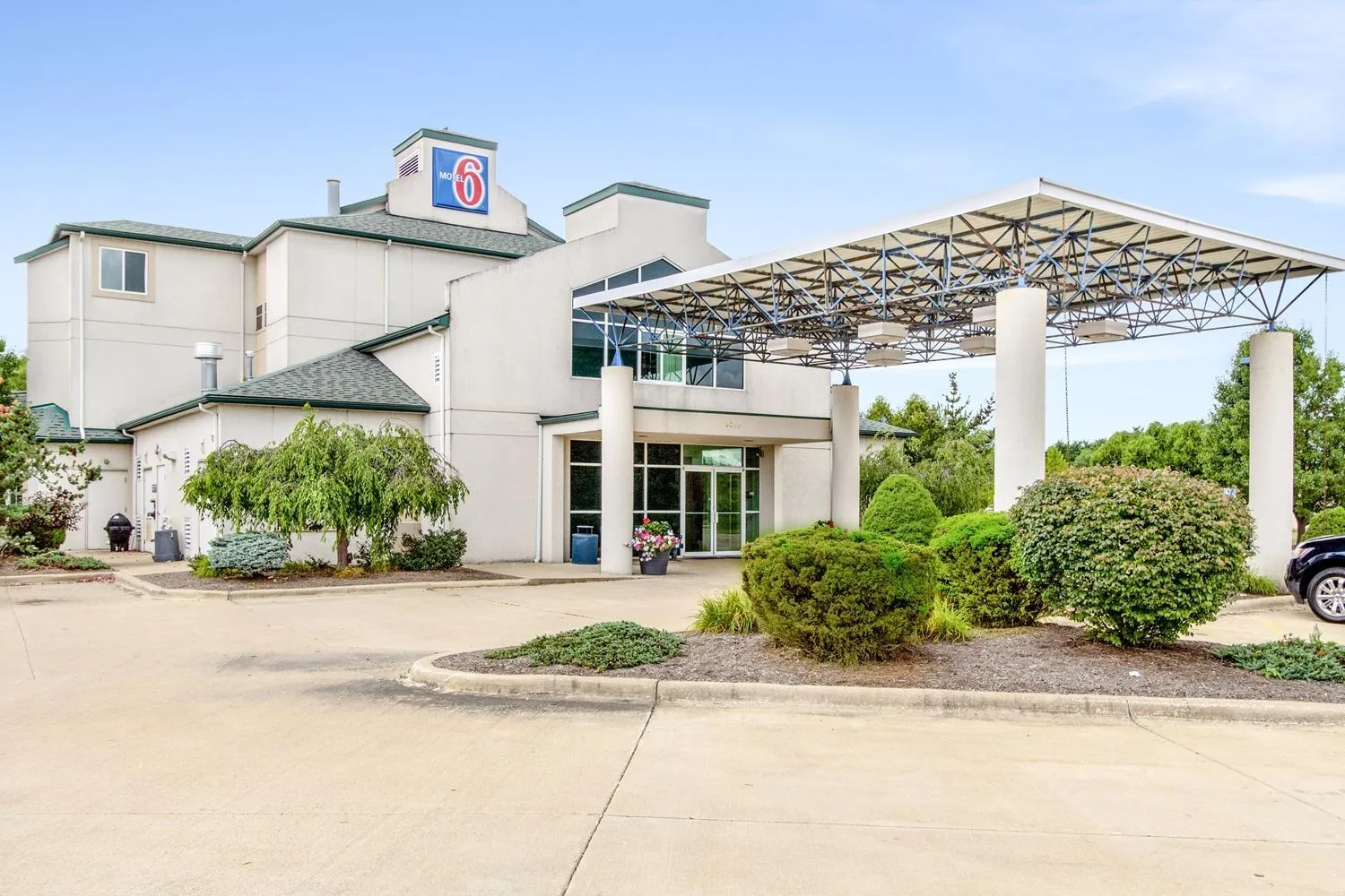 Property building in Motel 6-Medina, OH - Cleveland