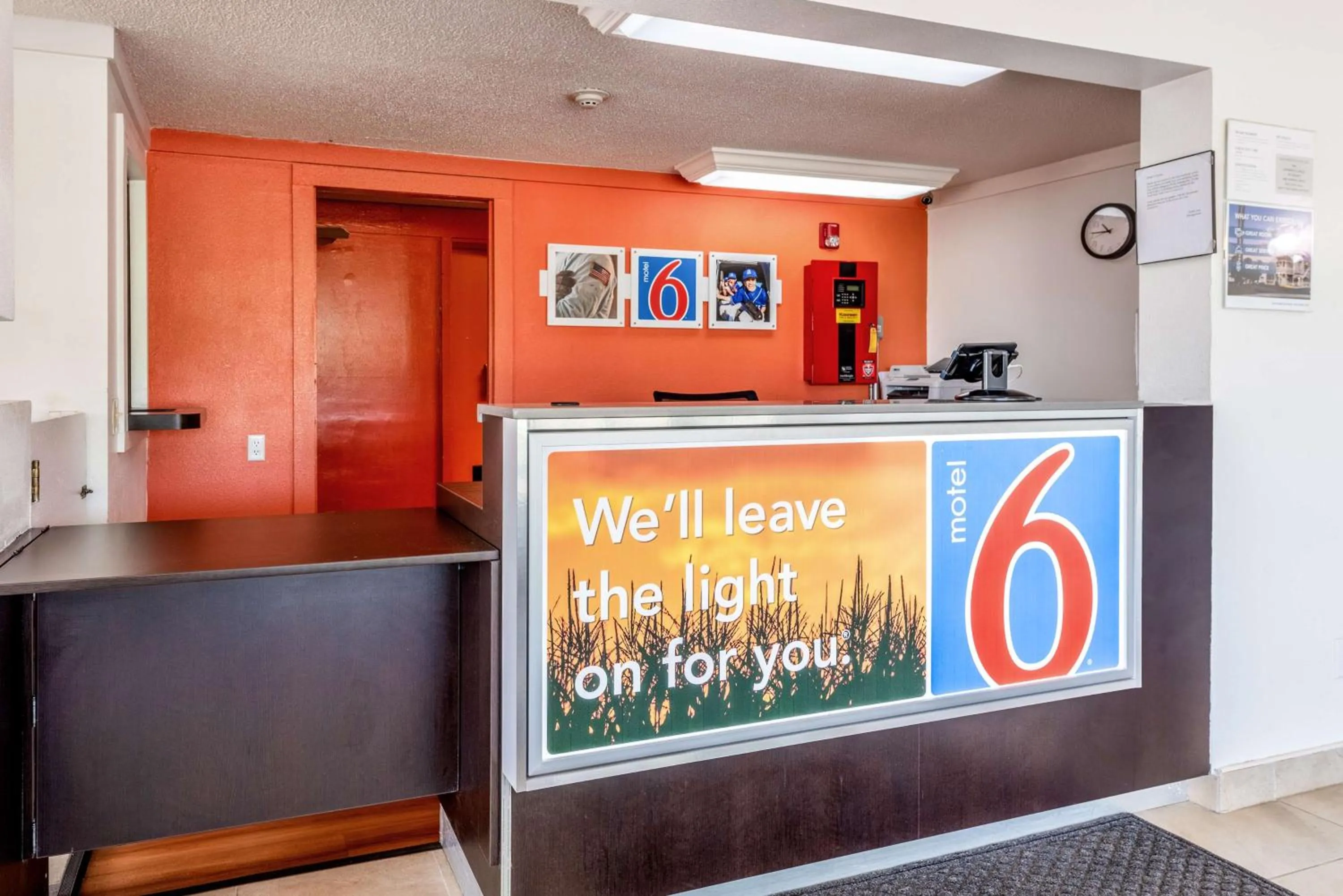 Lobby or reception in Motel 6-Mansfield, OH