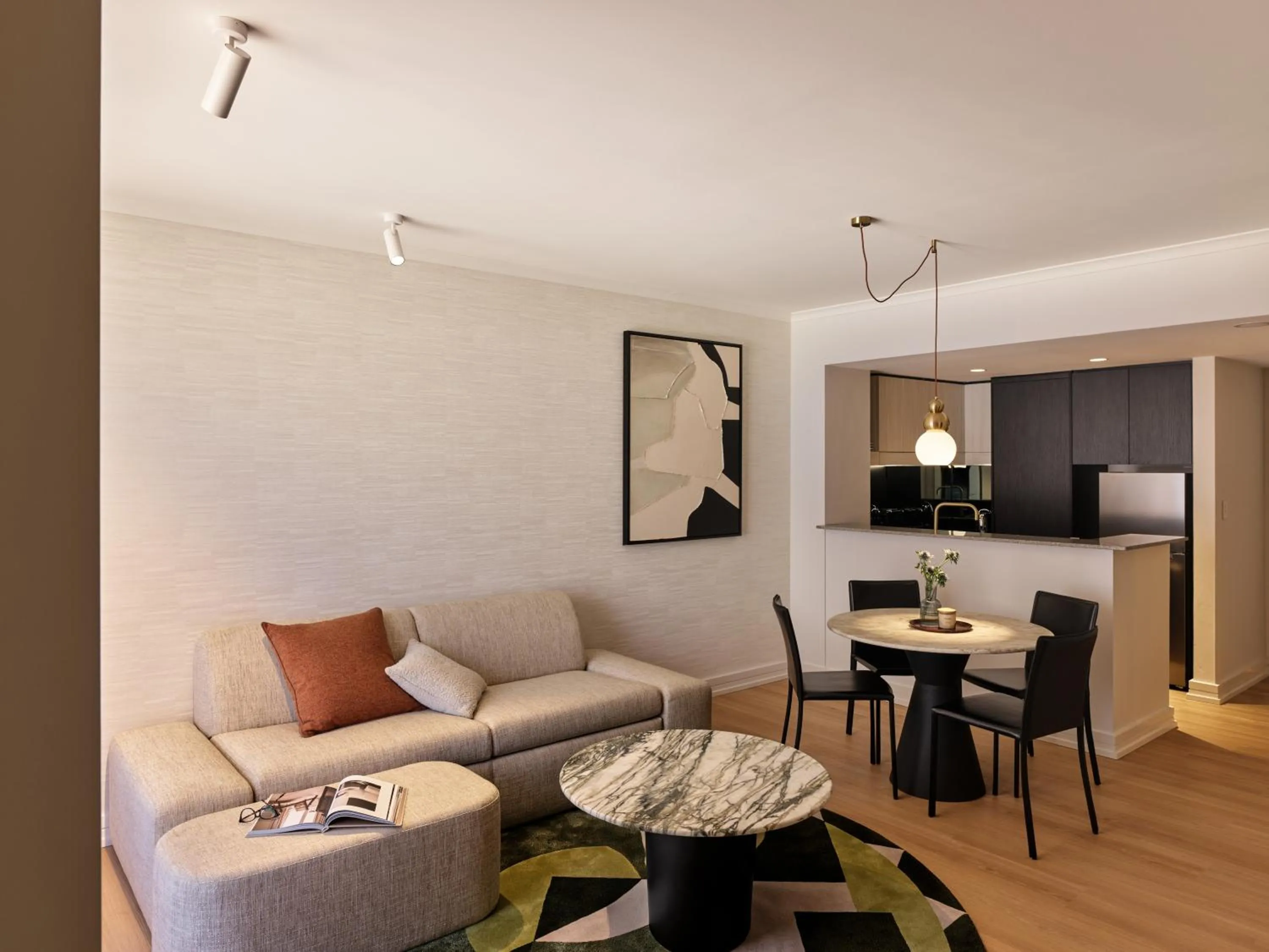 Kitchen or kitchenette in Adina Apartment Hotel Sydney Town Hall