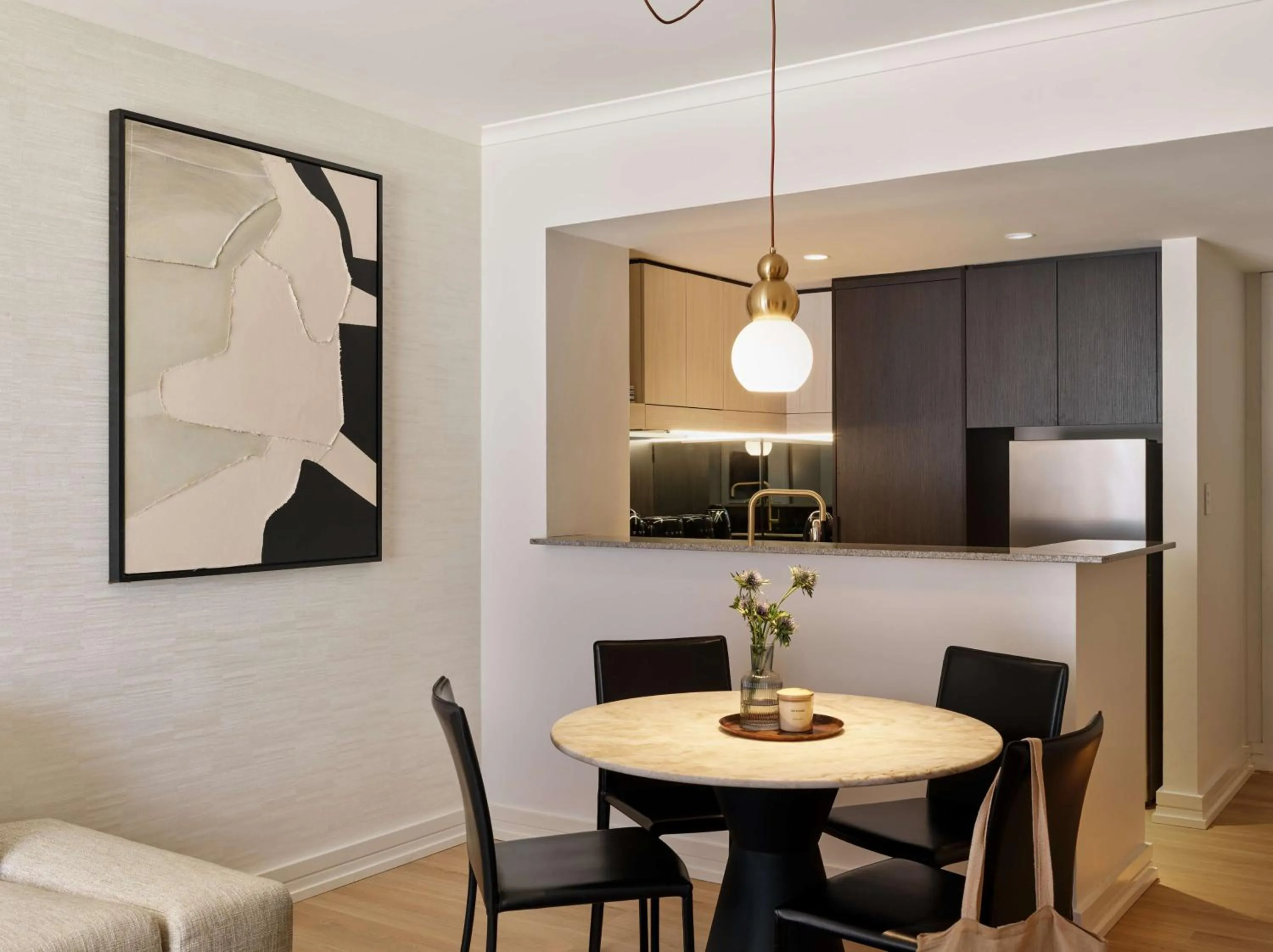 Kitchen or kitchenette in Adina Apartment Hotel Sydney Town Hall