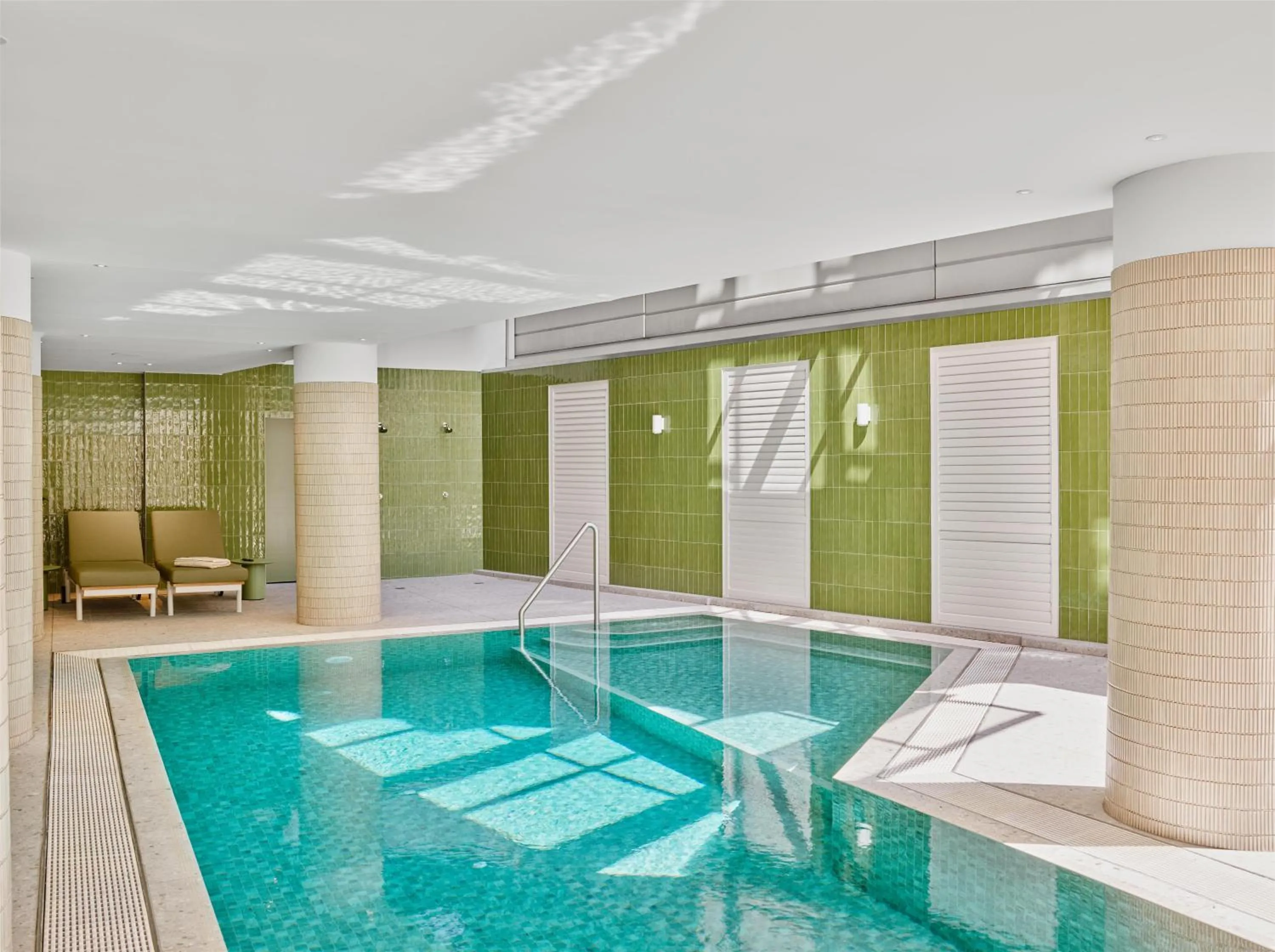 Pool view in Adina Apartment Hotel Sydney Town Hall