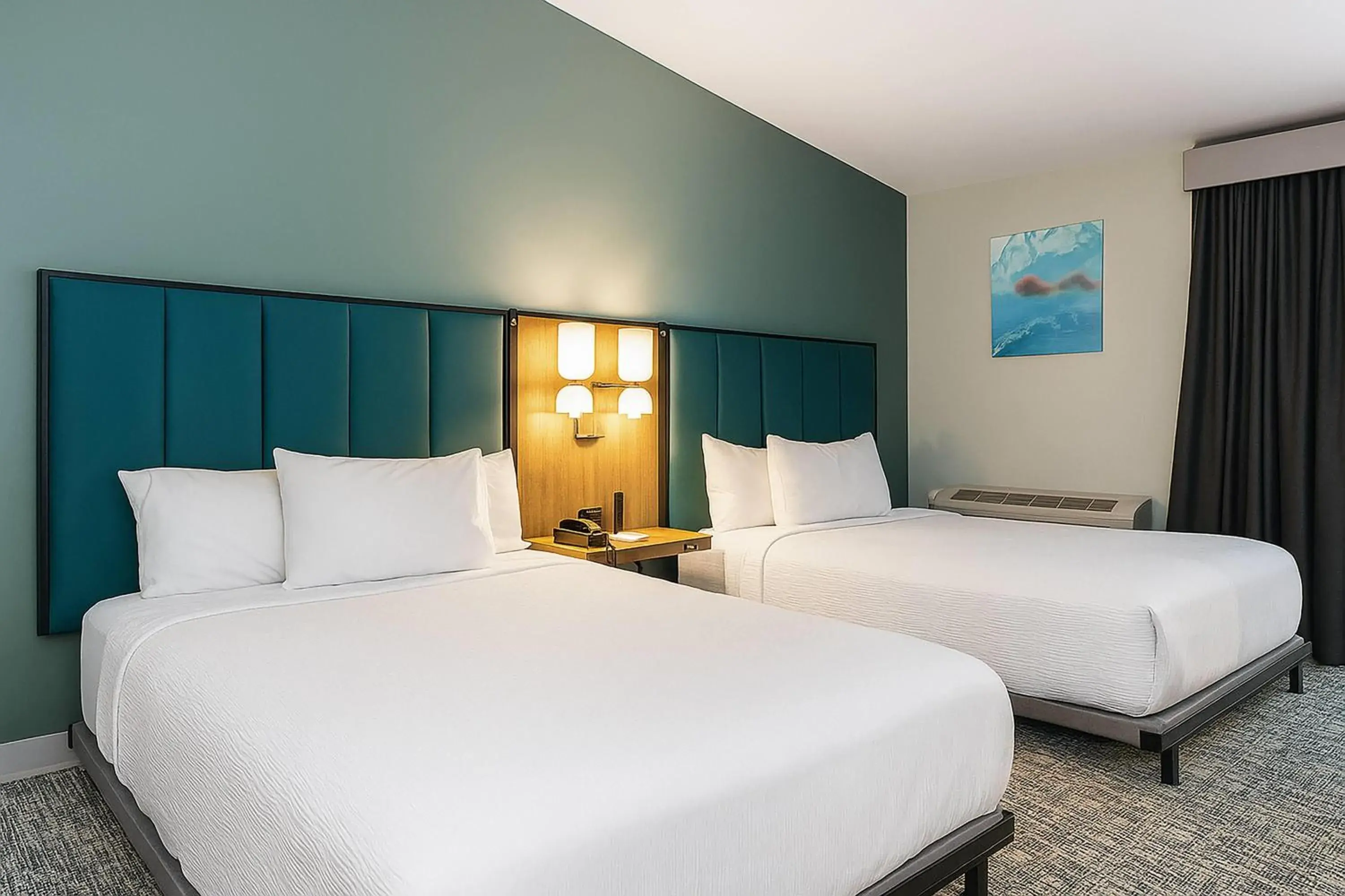 Queen Room with Two Queen Beds, Mobility Access and Bathtub with Grab Bars, Non-Smoking in Wingate by Wyndham Geneva at SPIRE Academy Queen Room with Two Queen Beds, Mobility Access and Bathtub with Grab Bars, Non-Smoking in Wingate by Wyndham Geneva at SPIRE Academy