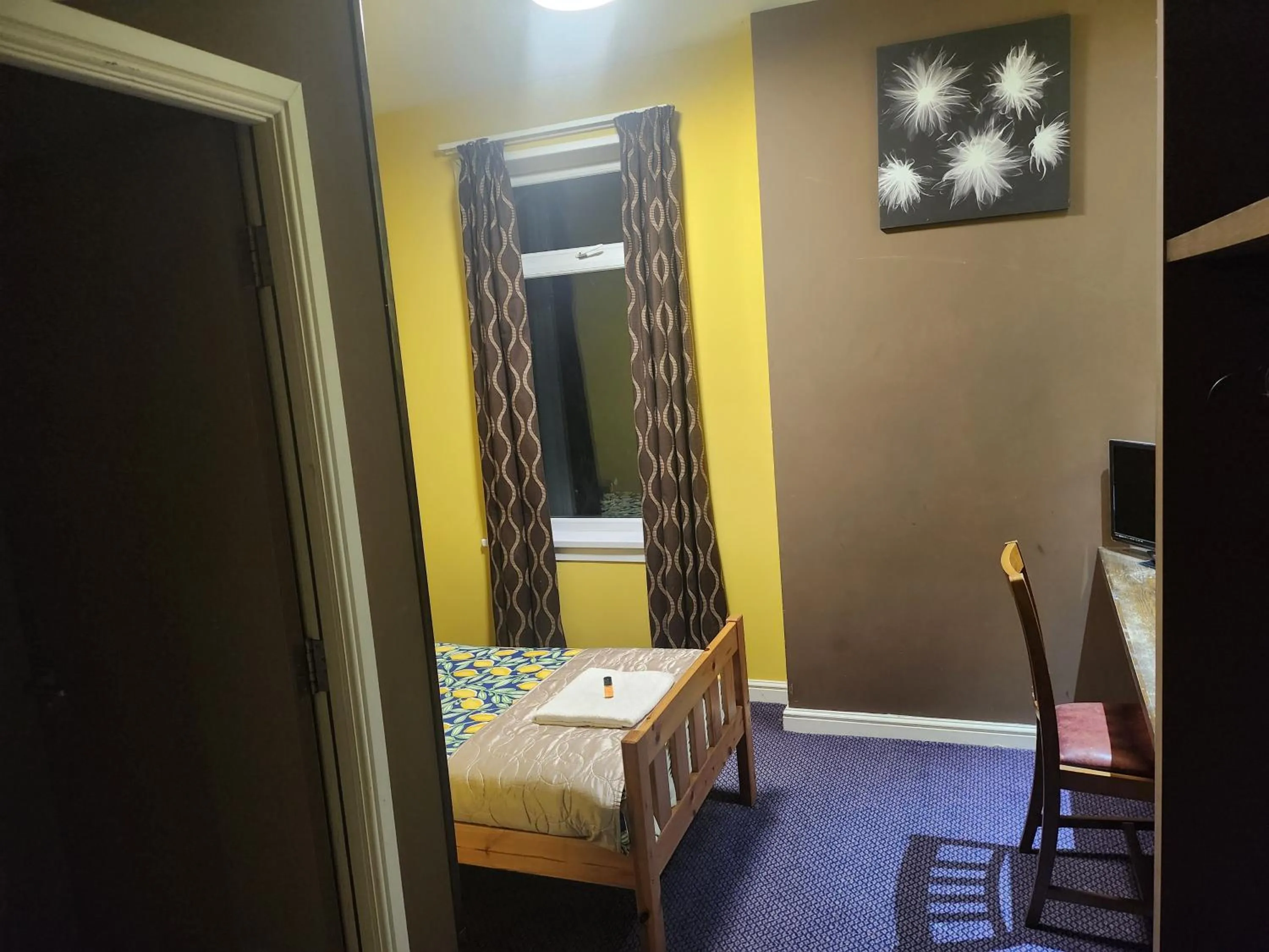 Bed in The Queensberry Hotel